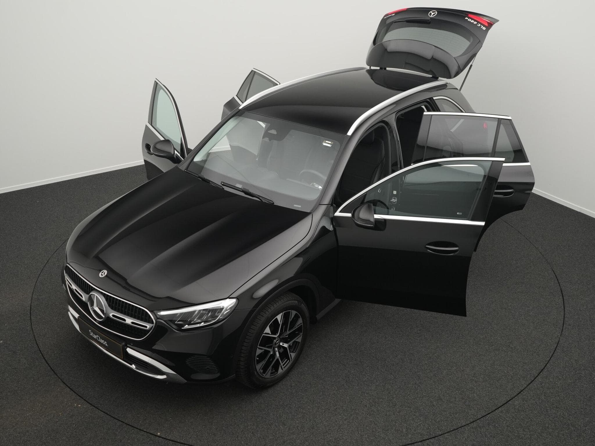 Mercedes GLC 220 d 4MATIC Avantgarde Kamera+EasyPack+Memo (2025) - Photo 14
