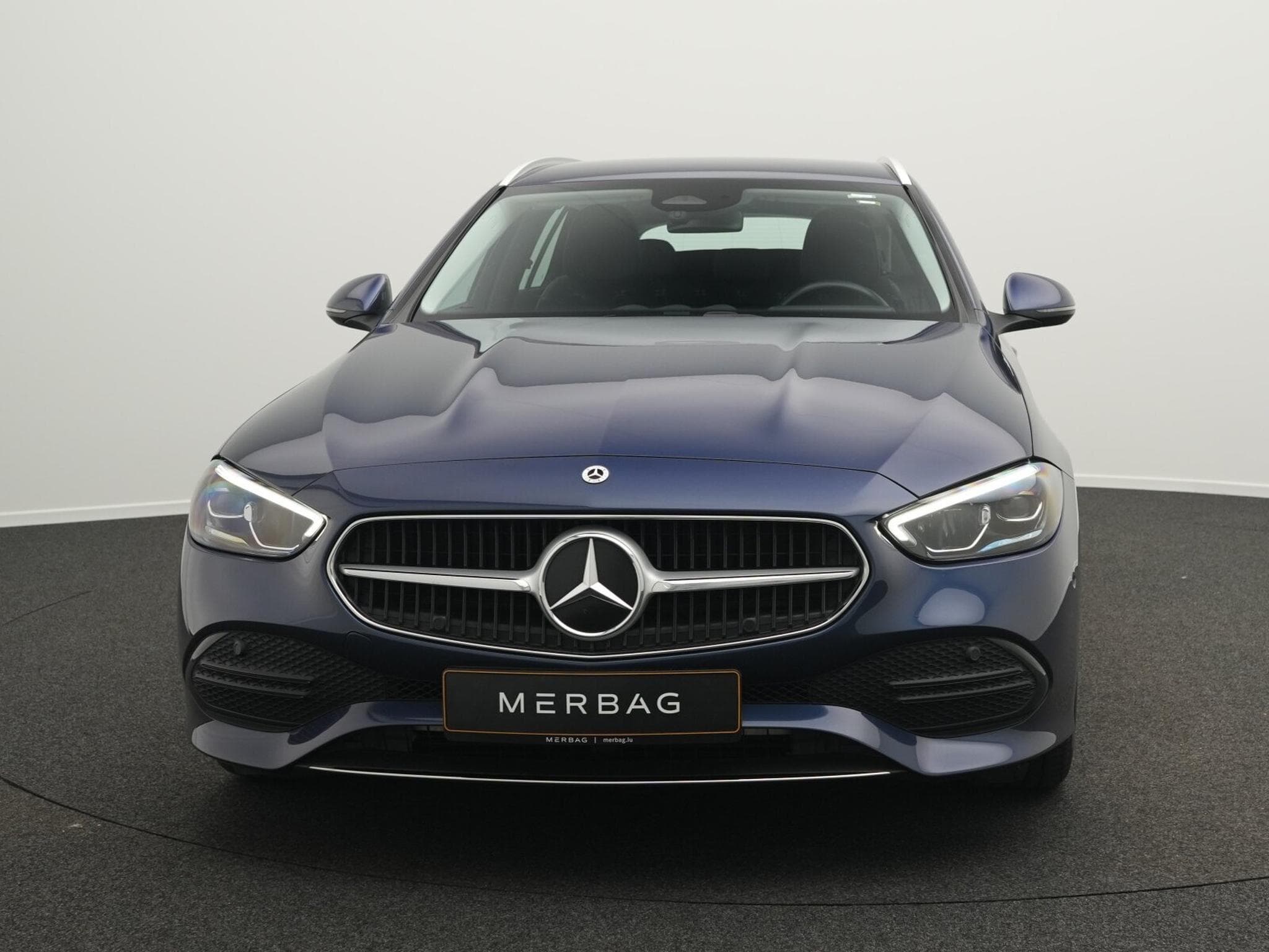 Mercedes C 220 d T. Avantgarde LED+Kamera+AHK+Totw+MBUX (2023) - Foto 2