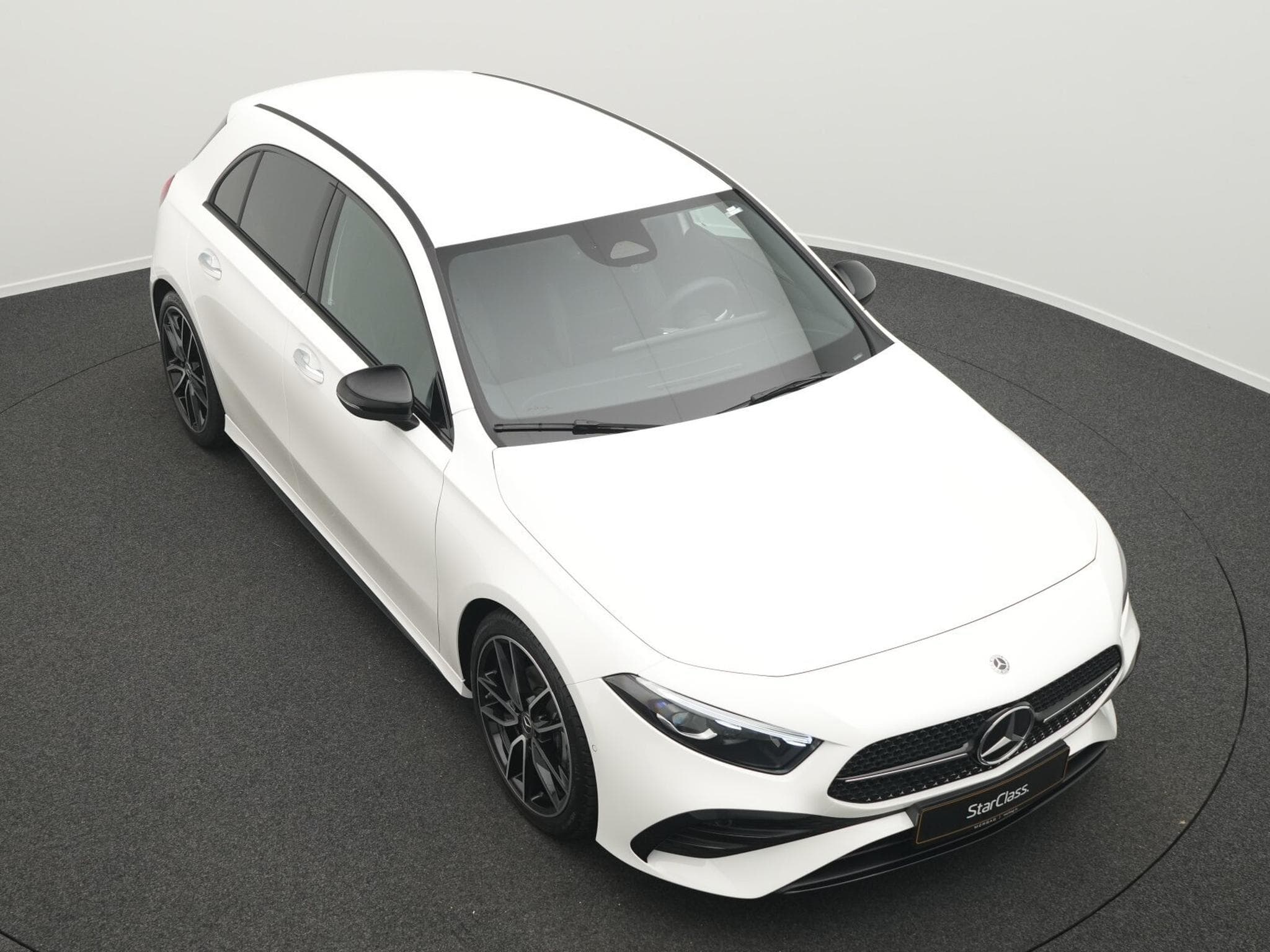 Mercedes A 200 d AMG-Line Multi+Night+Kamera+Ambi (2025) - Foto 12