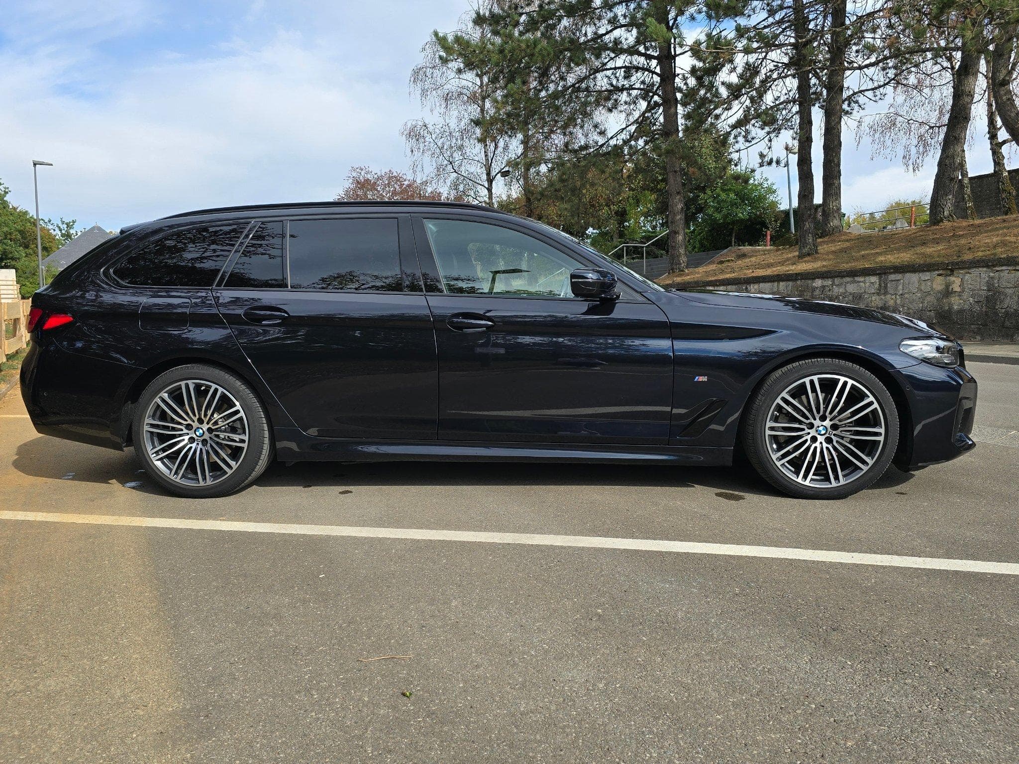BMW 520 Pack M (2022) - Photo 4