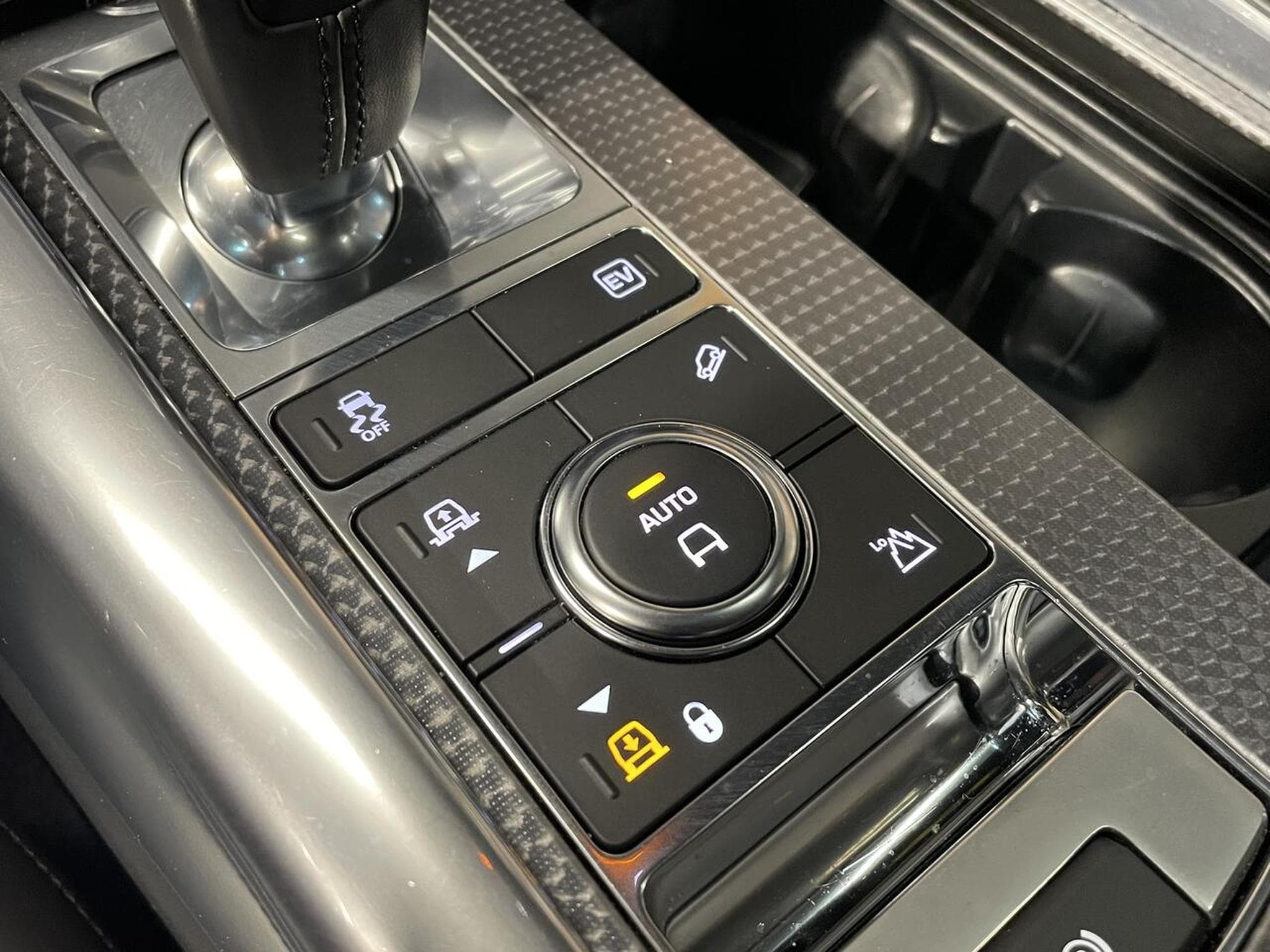 Land-Rover Range Rover Sport 2.0 P400 E 404 CV HSE DYNAMIC GPS CARPLAY (2018) - Photo 9