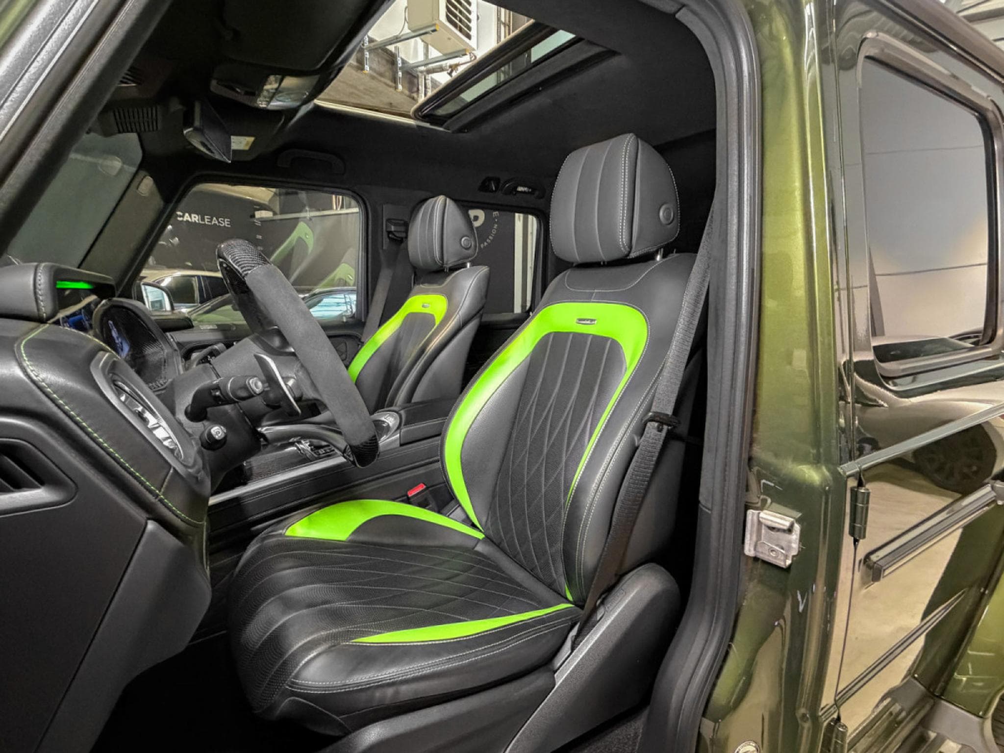 Mercedes G 63 AMG G63 AMG MANUFAKTUR/22/BURMESTER/DESIGNO MAGNO/360° (2023) - Photo 11
