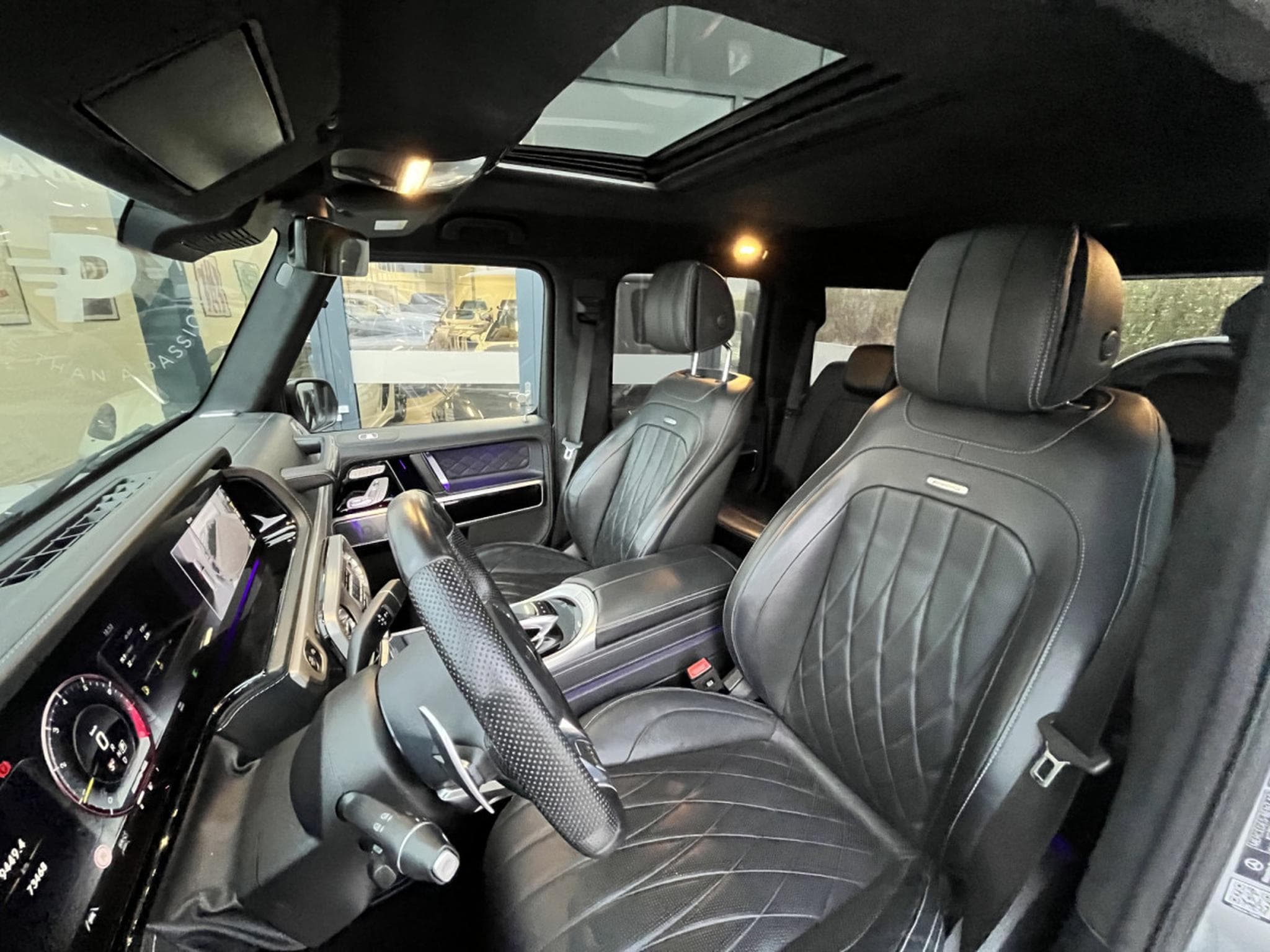 Mercedes G 63 AMG G63 AMG /SUPERIOR/ 8 WHEELS/ LAST SERVICE 09.2026 (2023) - Photo 9