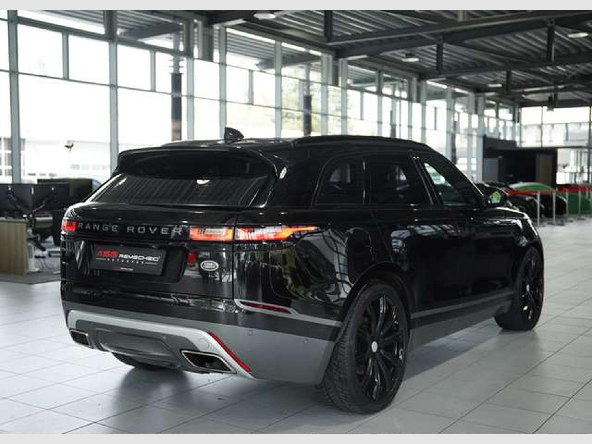 Land-Rover Range Rover Velar R-Dynamic S P380 *22 *Luft* (2017) - Photo 7