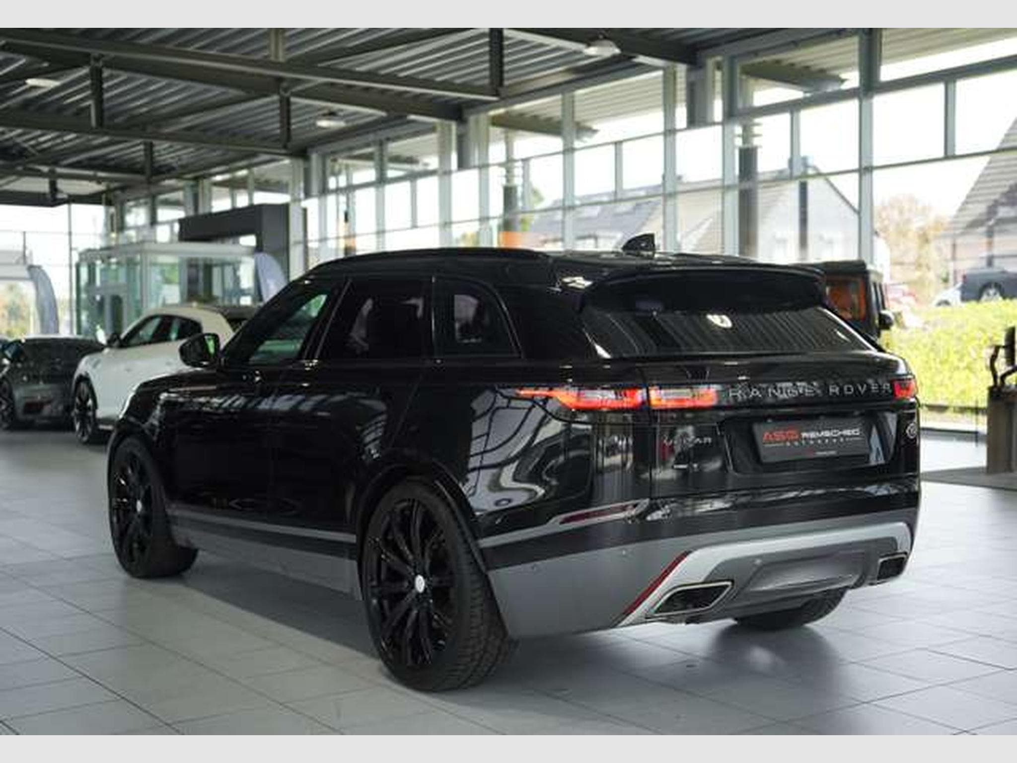 Land-Rover Range Rover Velar R-Dynamic S P380 *22 *Luft* (2017) - Photo 9