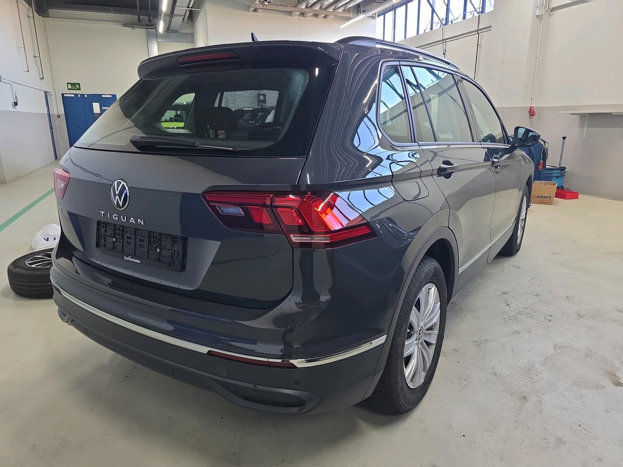 VW Tiguan Life 1.5 TSI 150CH DSG 7 (2022) - Photo 3