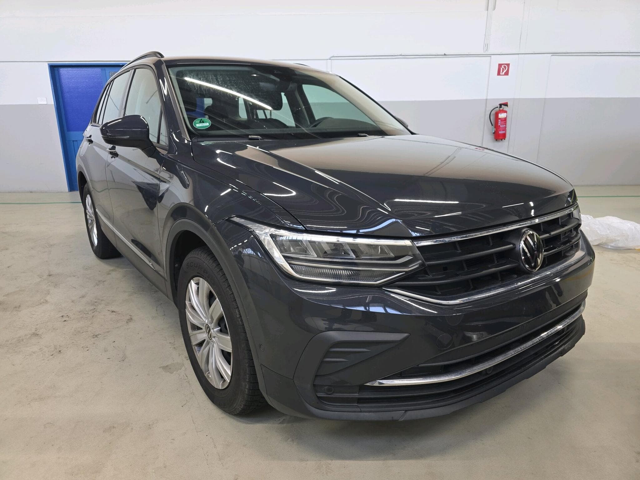 VW Tiguan Life 1.5 TSI 150CH DSG 7 (2022) - Photo 2
