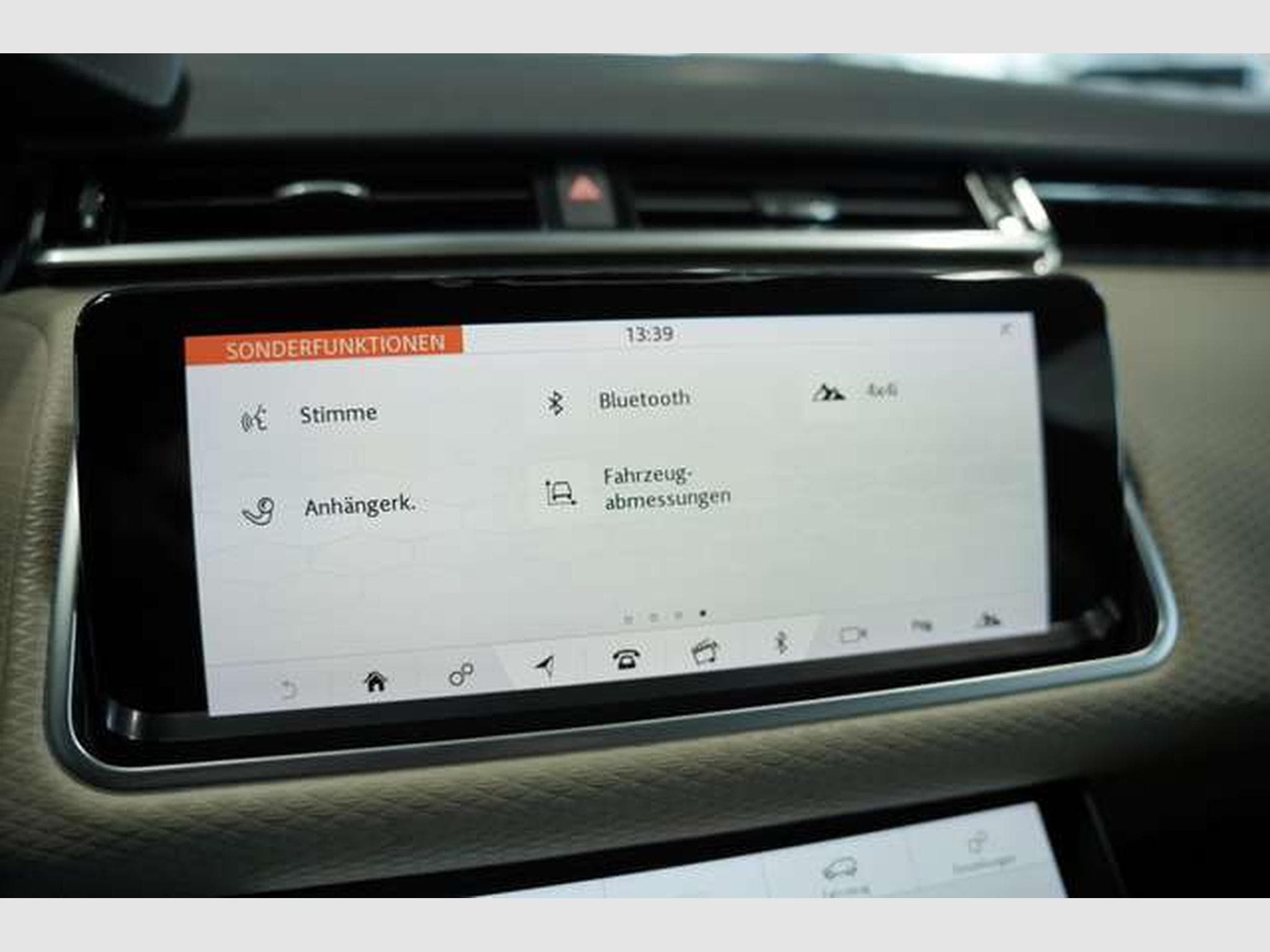 Land-Rover Range Rover Velar R-Dynamic S P380 *22 *Luft* (2017) - Photo 39