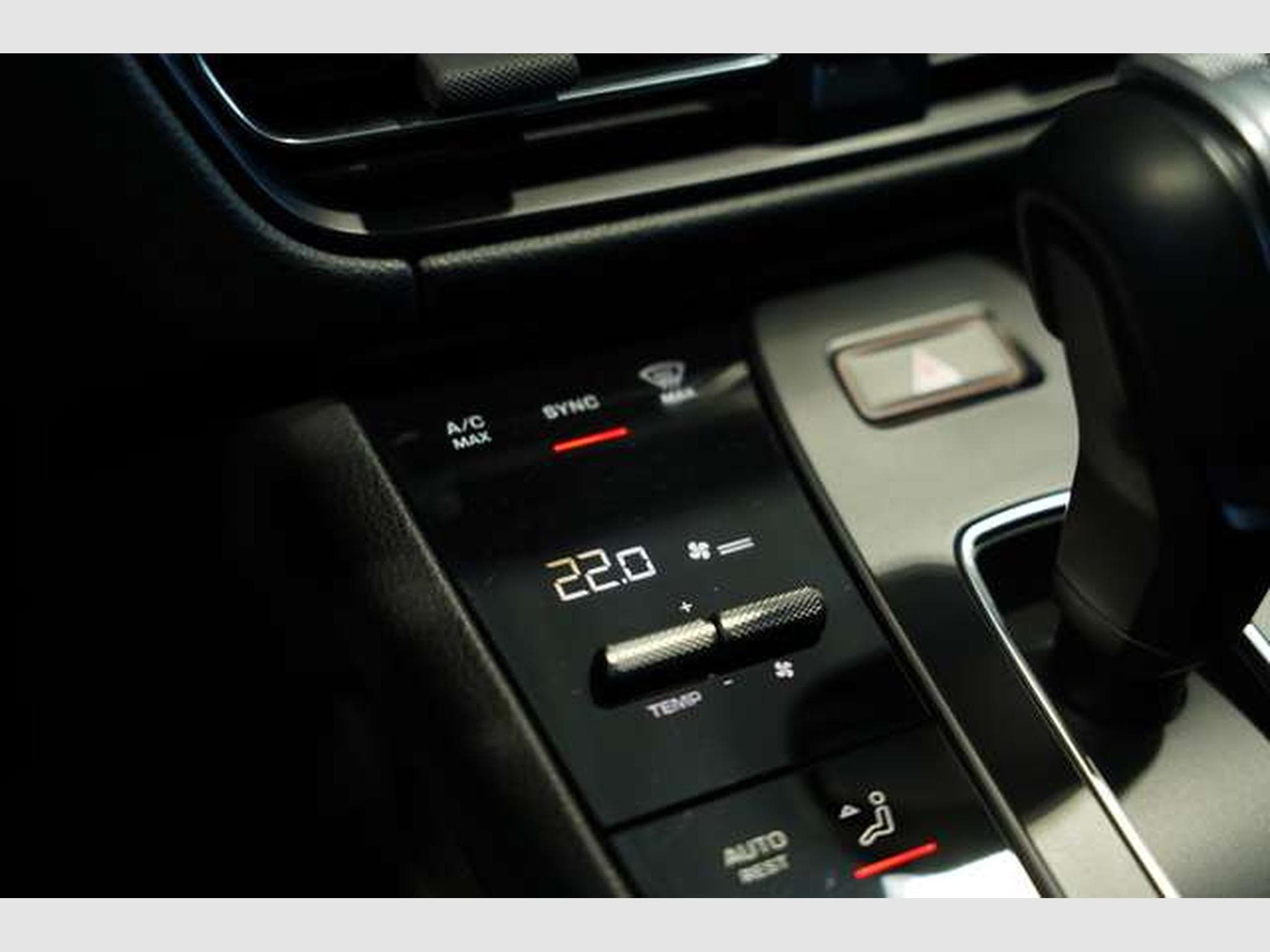 Porsche Macan S *20 *Pano *Kamera *AHK *APPROVED (2023) - Photo 30