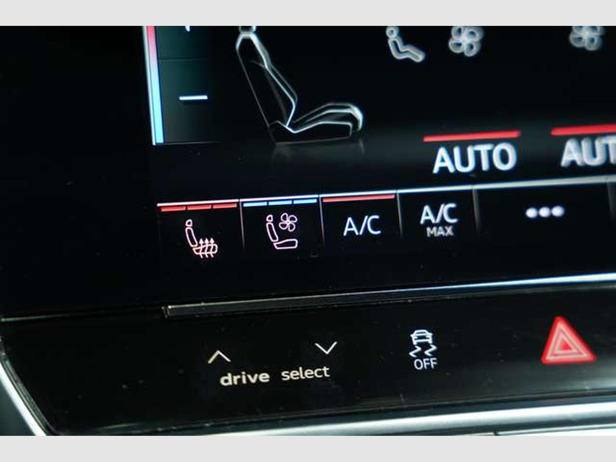 Audi RS6 Avant q. 2.H*22 *S-AGA *Dynamik *B&O *MwSt (2021) - Photo 35