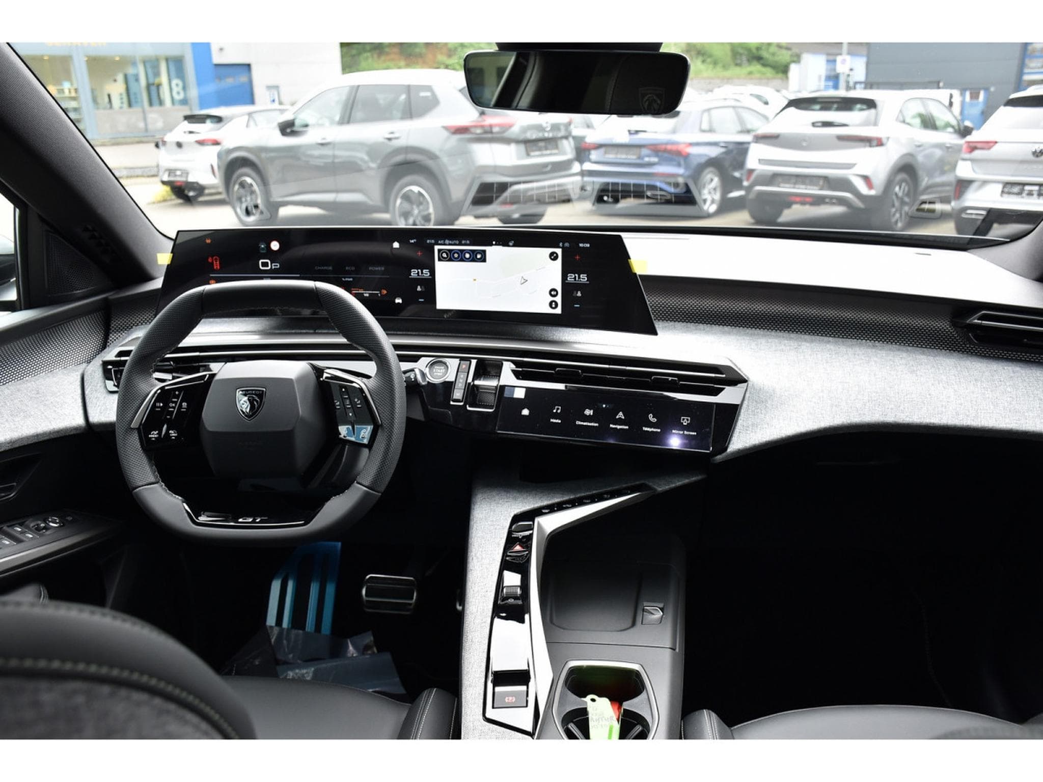 Peugeot 5008 GT Hybrid 145 e-DCS6 7 Pl. ACC CAM NEUF (2026) - Photo 10