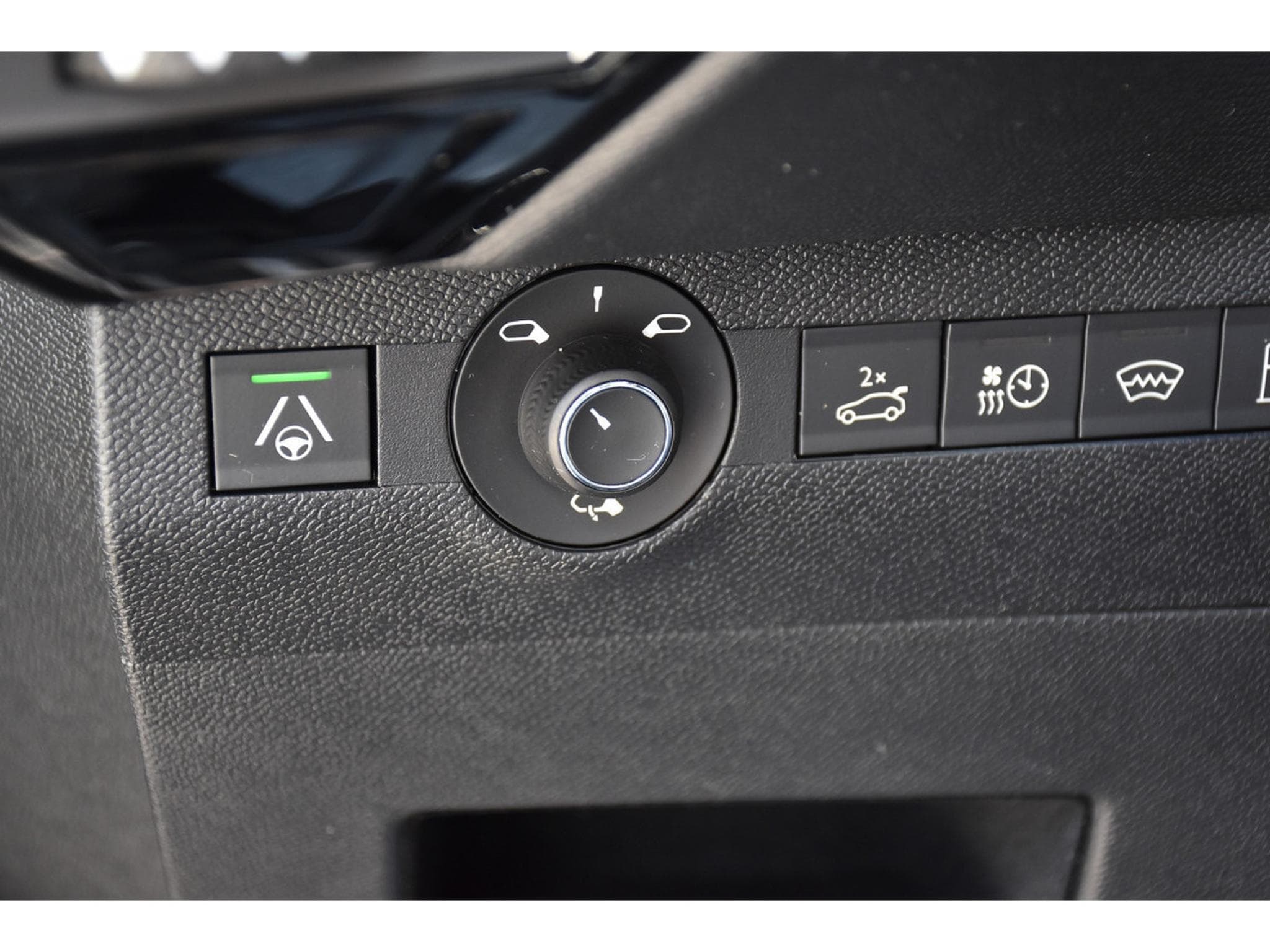 DS Automobiles DS7 1.6 Hybrid PHEV 300 AWD Antoine de Saint Exupéry MEMO CAM360 (2024) - Photo 20