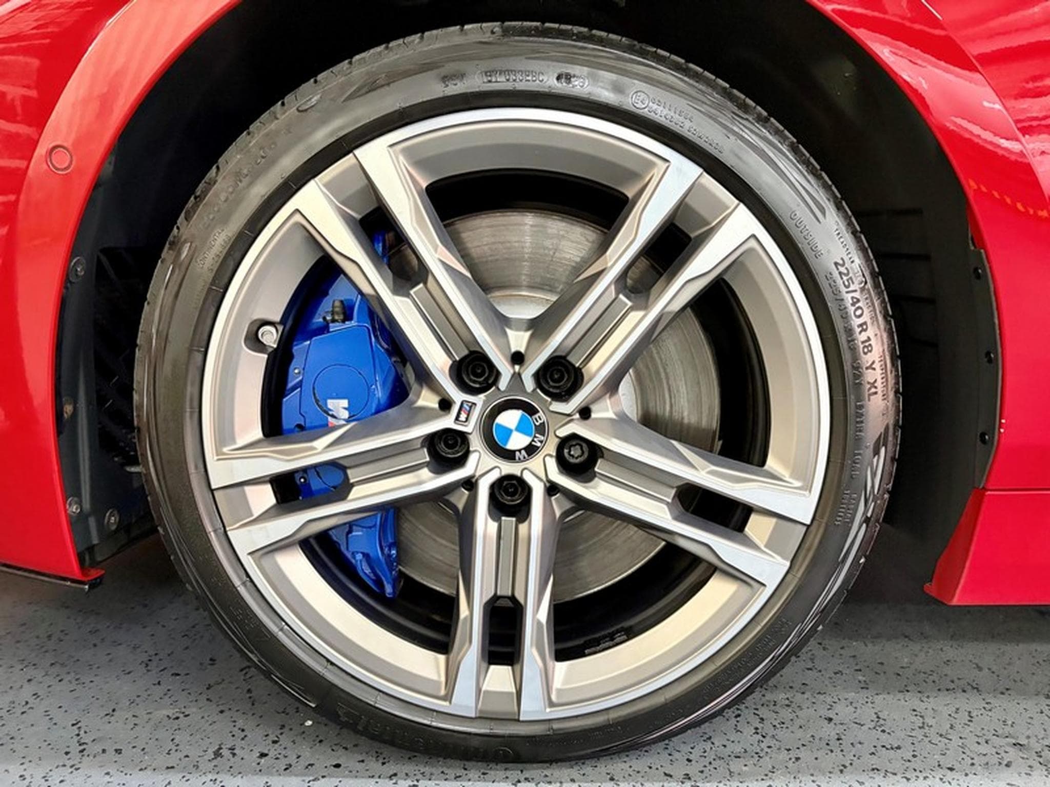 BMW M135 M135iA 2.0 306cv Auto xDrive M-Performance (2019) - Photo 3