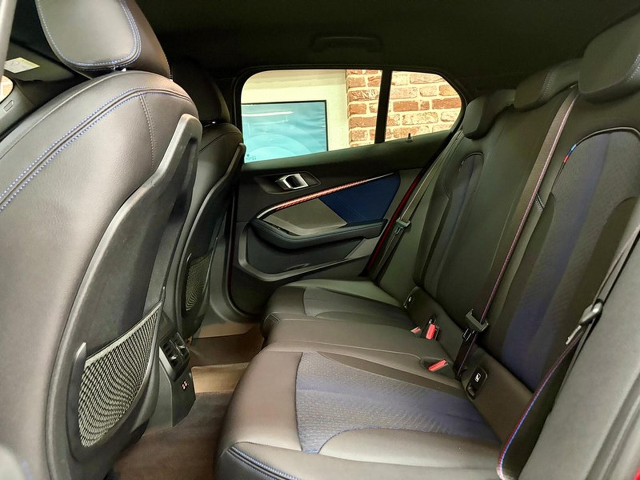 BMW M135 M135iA 2.0 306cv Auto xDrive M-Performance (2019) - Photo 6