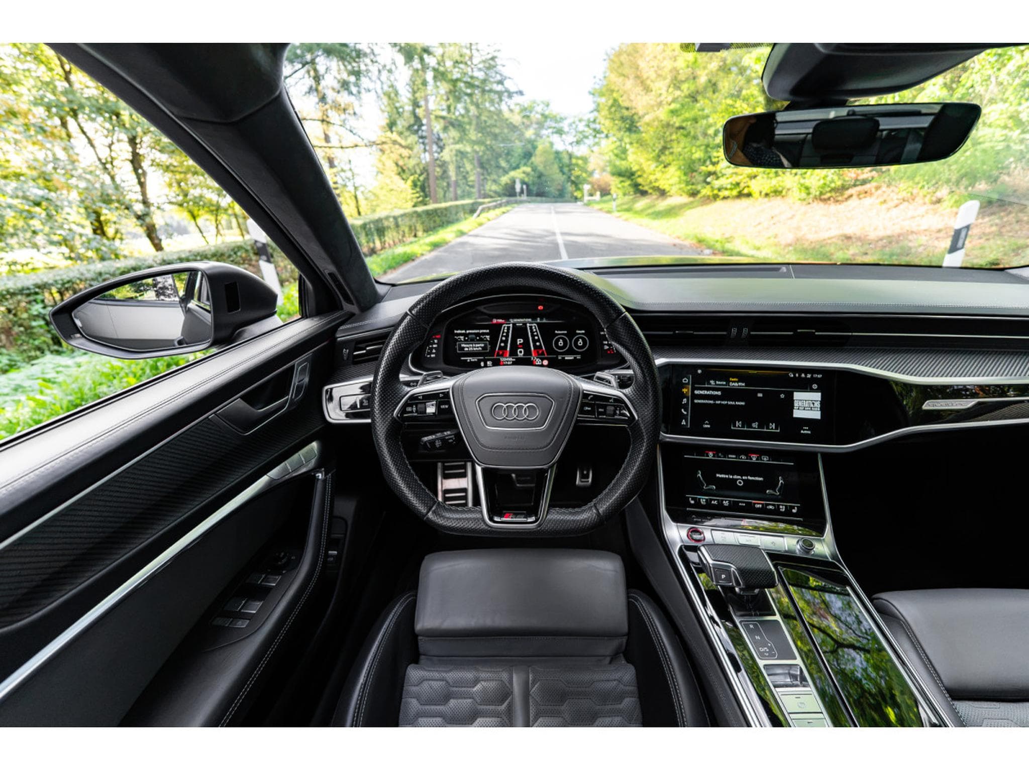Audi RS6 EXCLUSIVE / B&O / MATRIX (2022) - Photo 10