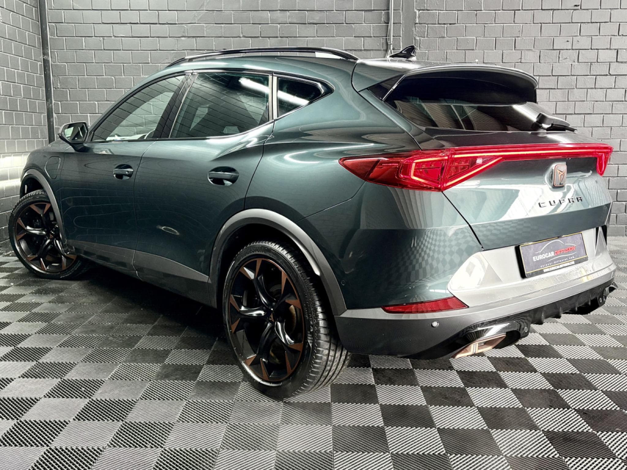 Cupra Formentor VZ 245CV eHybrid PHEV DSG6 *CAM* *ACC* HAYON* (2022) - Foto 4