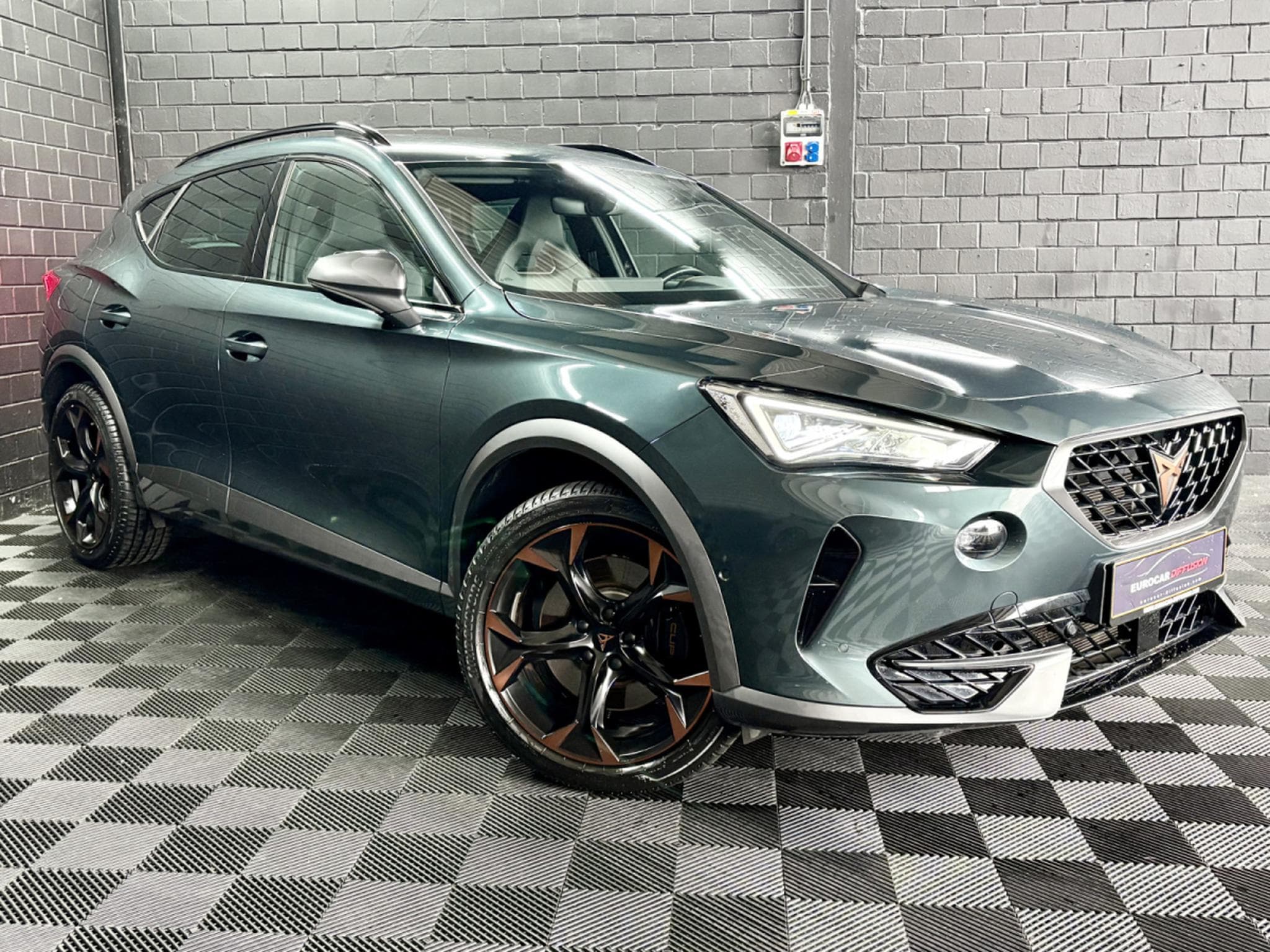 Cupra Formentor VZ 245CV eHybrid PHEV DSG6 *CAM* *ACC* HAYON* (2022) - Foto 3