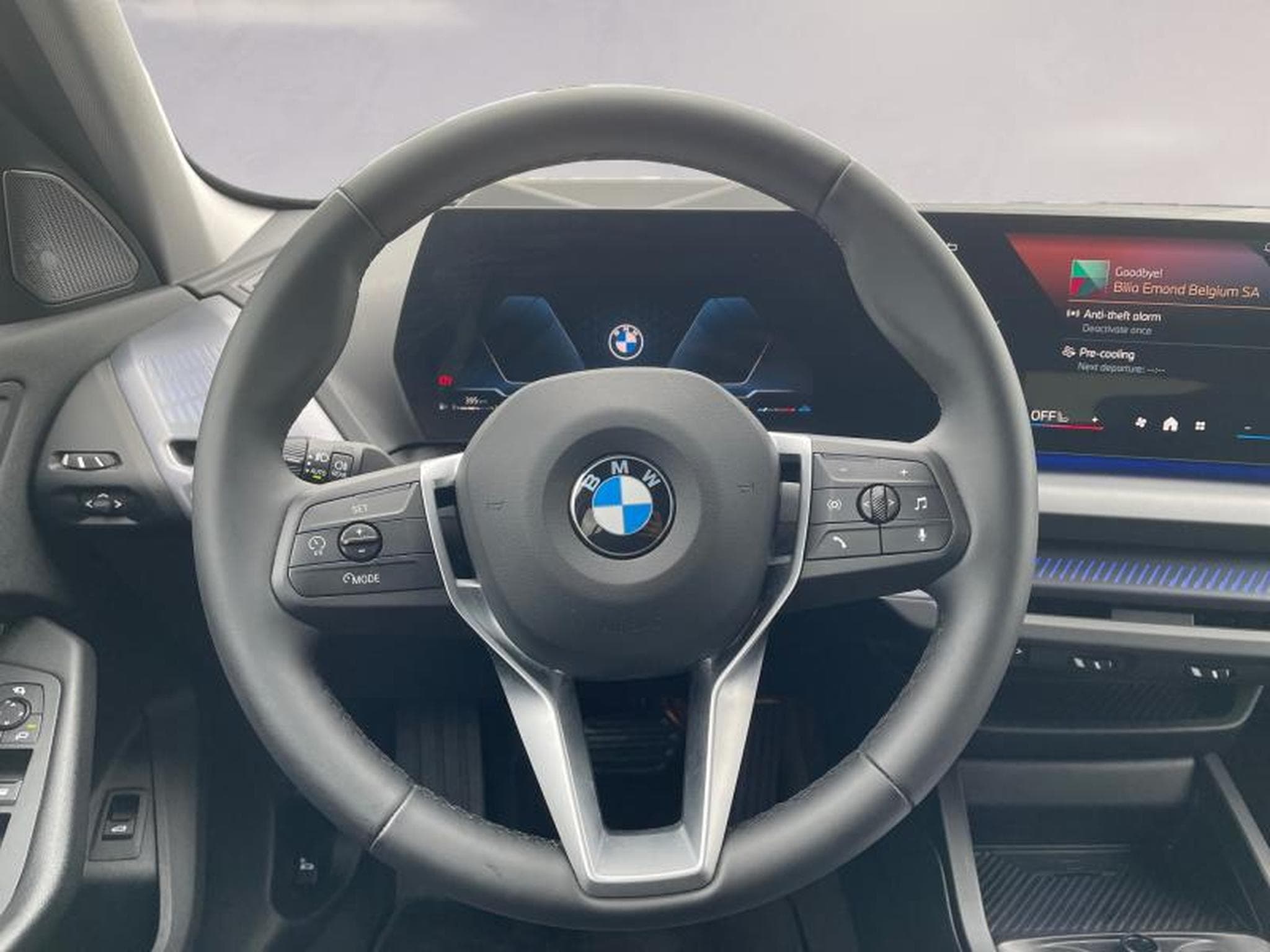 BMW 120 120i M Sport (2025) - Photo 9