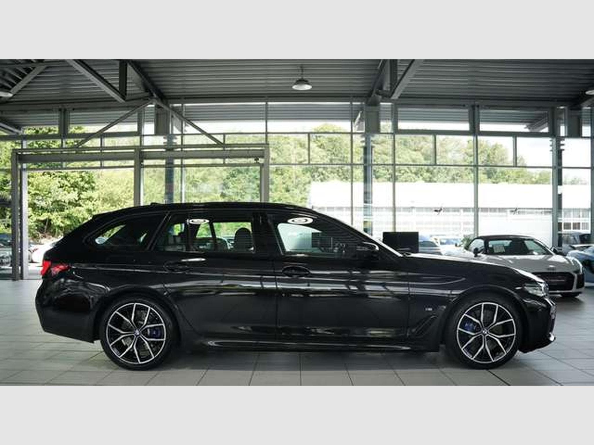 BMW 540 d Touring xD M Sport *2.H *ACC*Pano*HUD*AHK (2021) - Photo 7