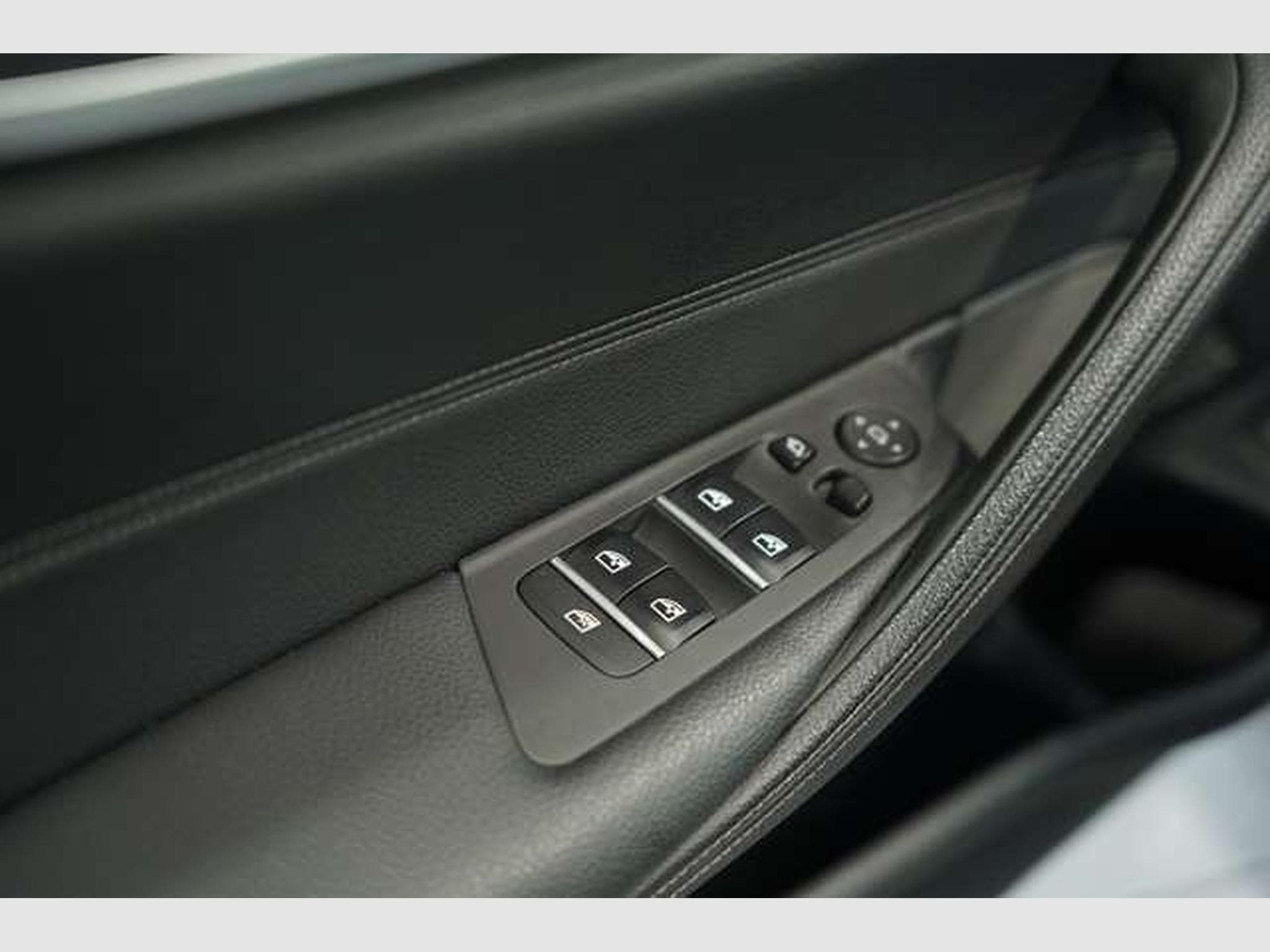 BMW 540 d Touring xD M Sport *2.H *ACC*Pano*HUD*AHK (2021) - Photo 27