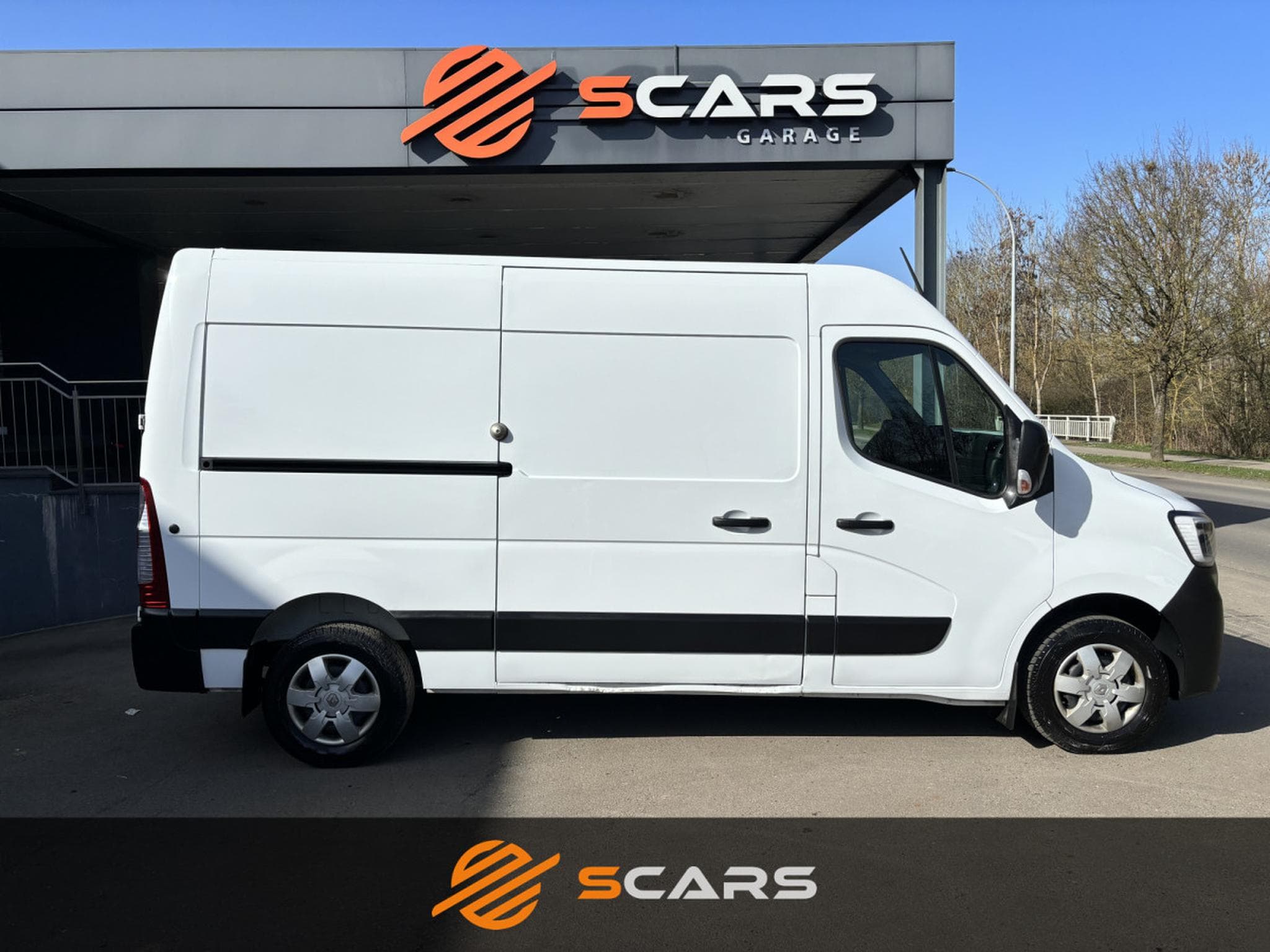Renault Master Advance 2.3Dci 150cv Automatique L2H2 (2024) - Foto 3