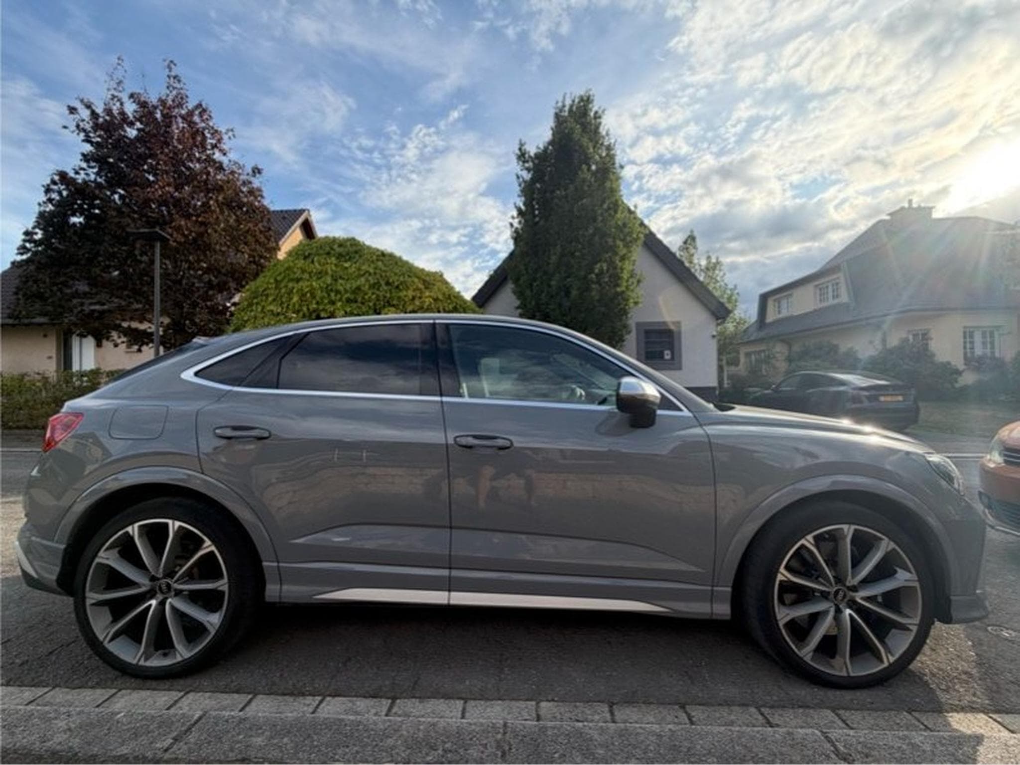 Audi RSQ3 (2021) - Photo 1