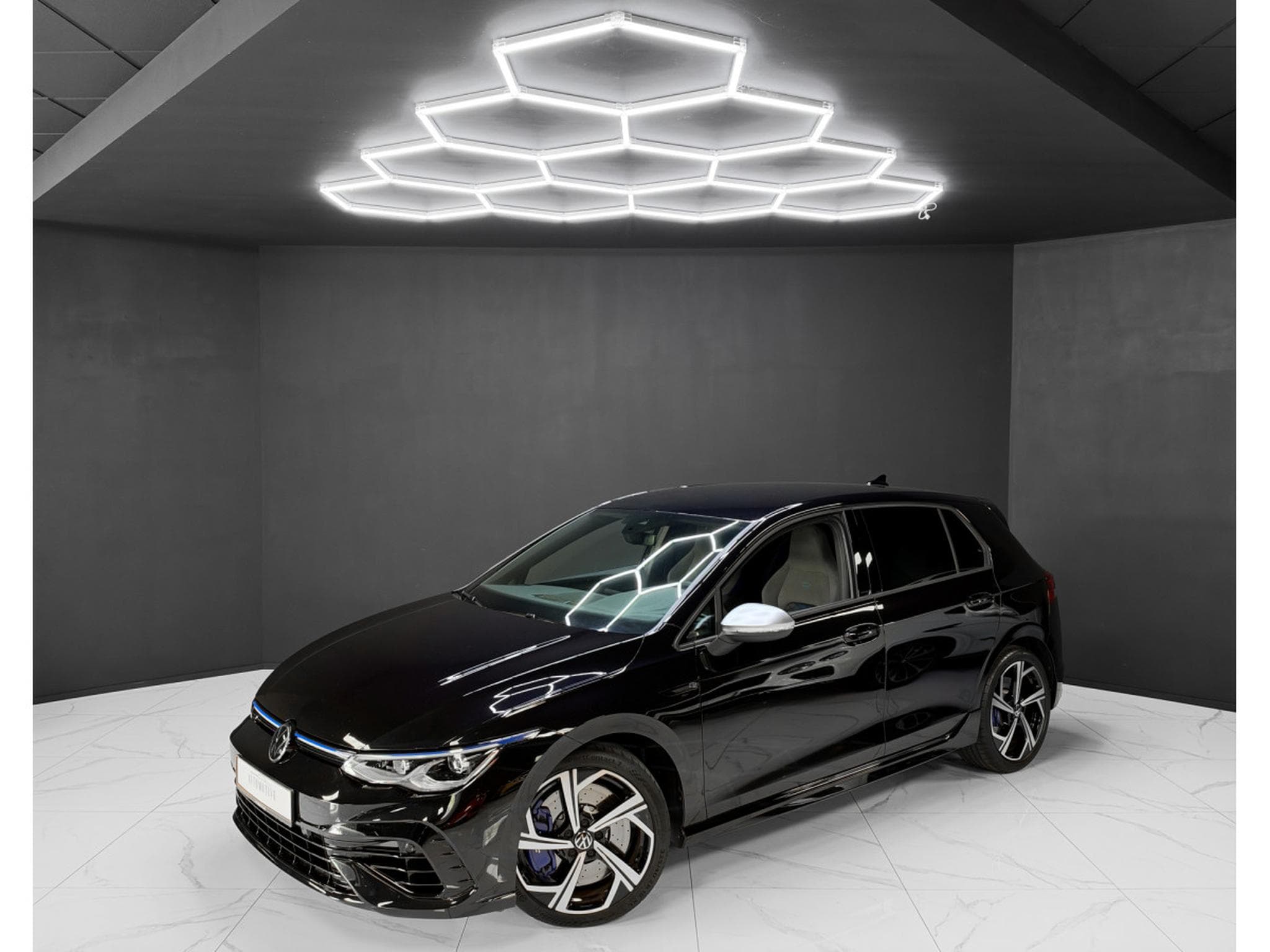 VW Golf R 2.0 TSI R DSG 4 Motion (2023) - Foto 1