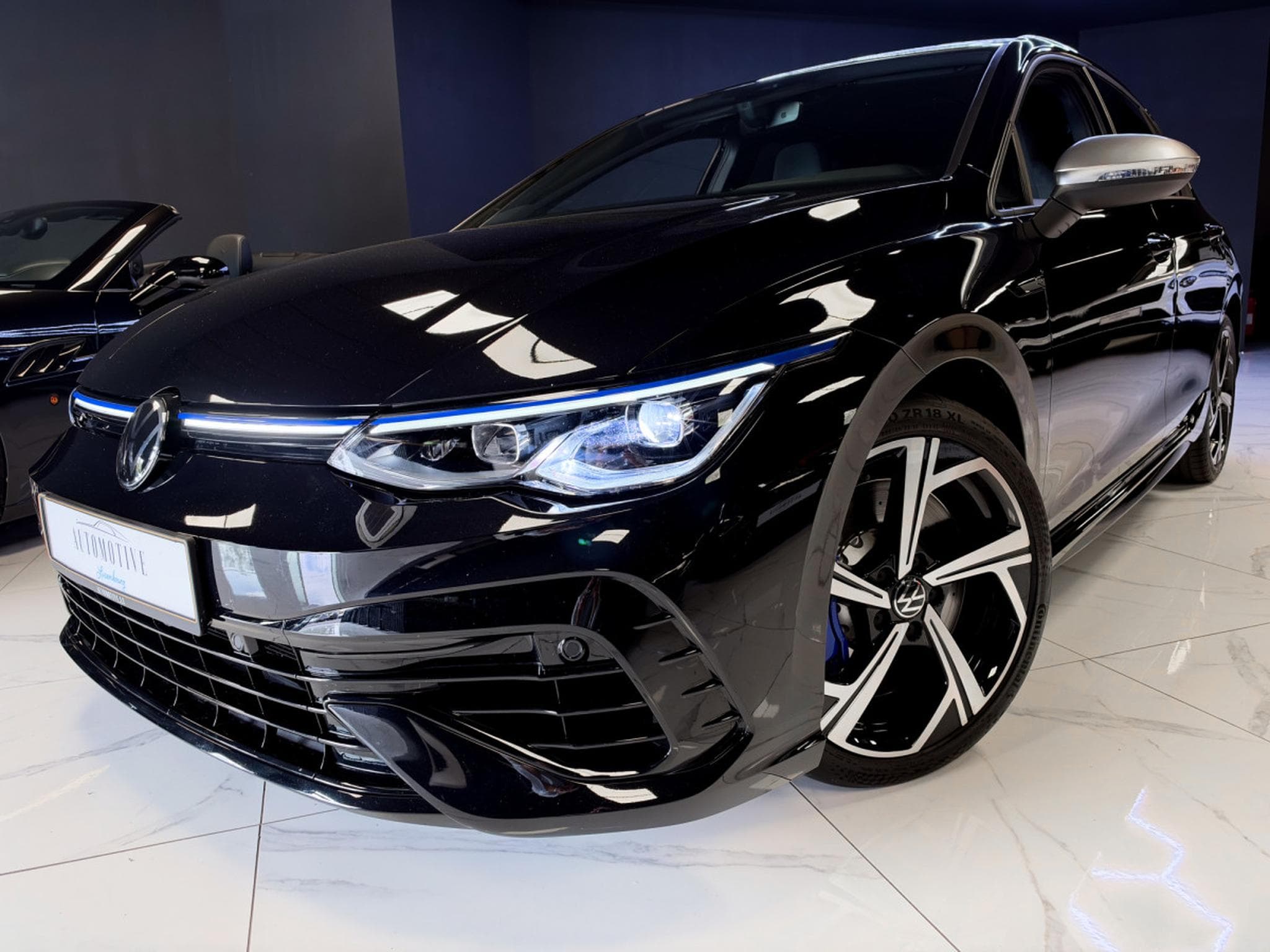 VW Golf R 2.0 TSI R DSG 4 Motion (2023) - Foto 13