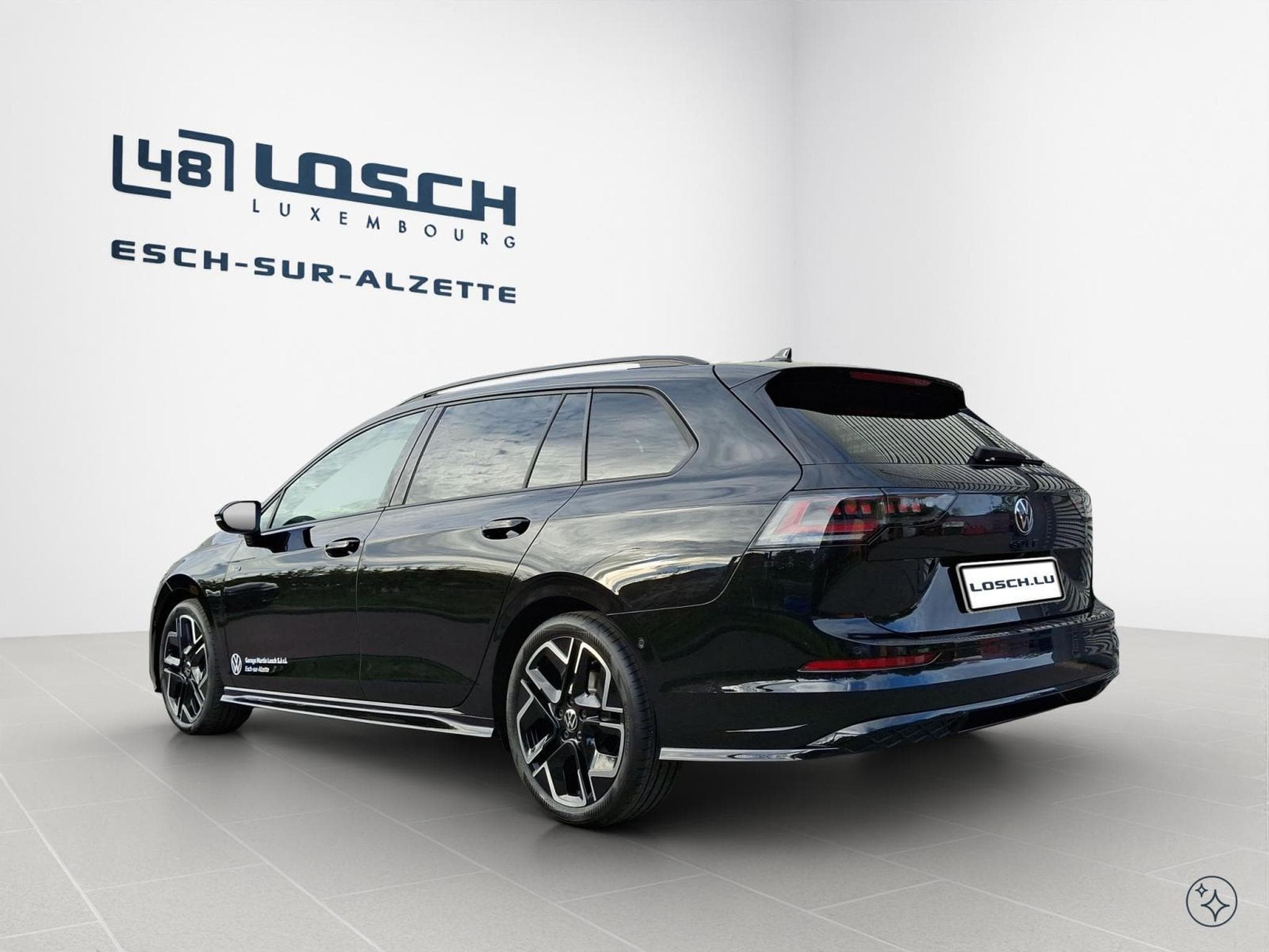VW Golf R-Line (2026) - Photo 6