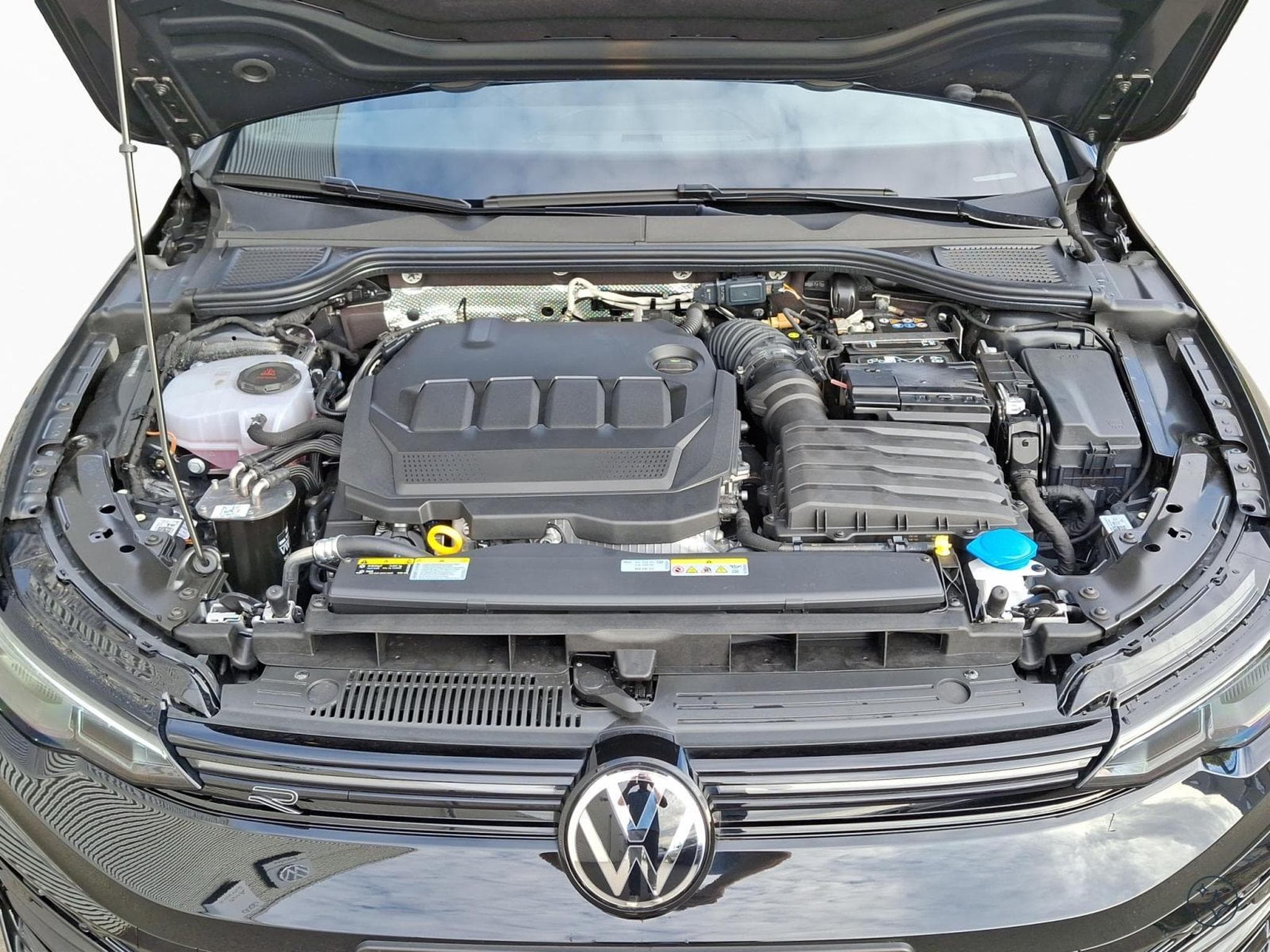 VW Golf R-Line (2026) - Photo 20