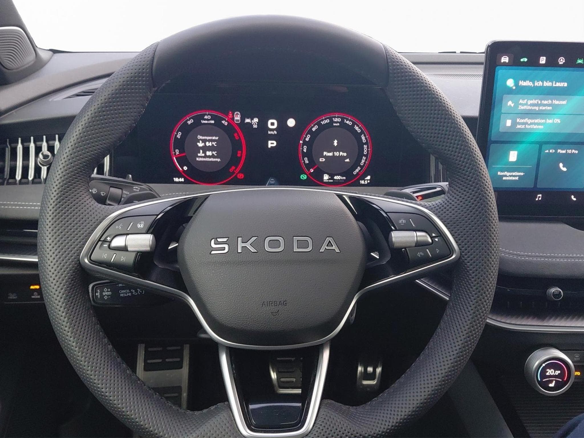 Skoda Superb Sportline (2026) - Photo 10
