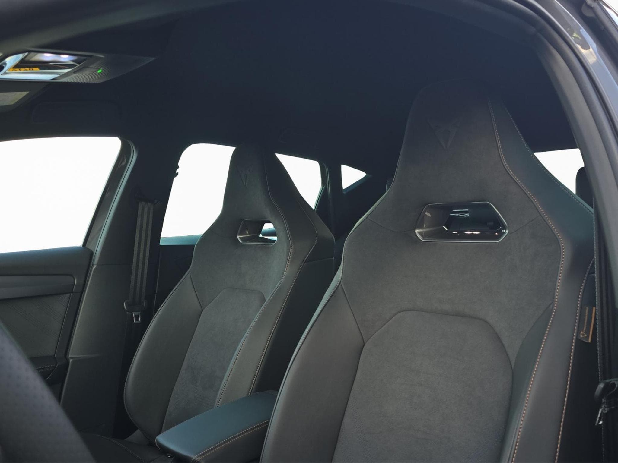 Cupra Leon eTsi (2026) - Photo 15