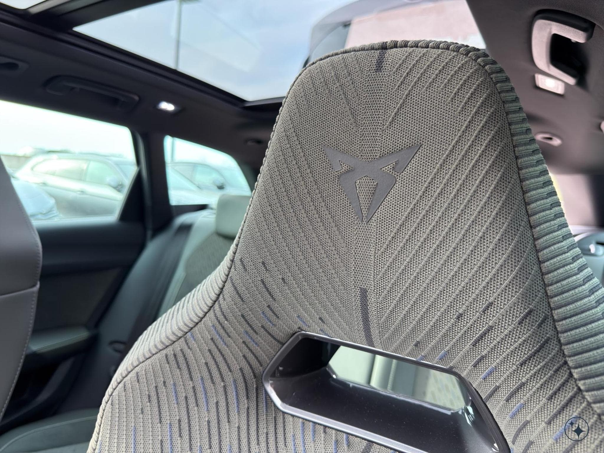 Cupra Leon SPORTSTOURER (2026) - Photo 20