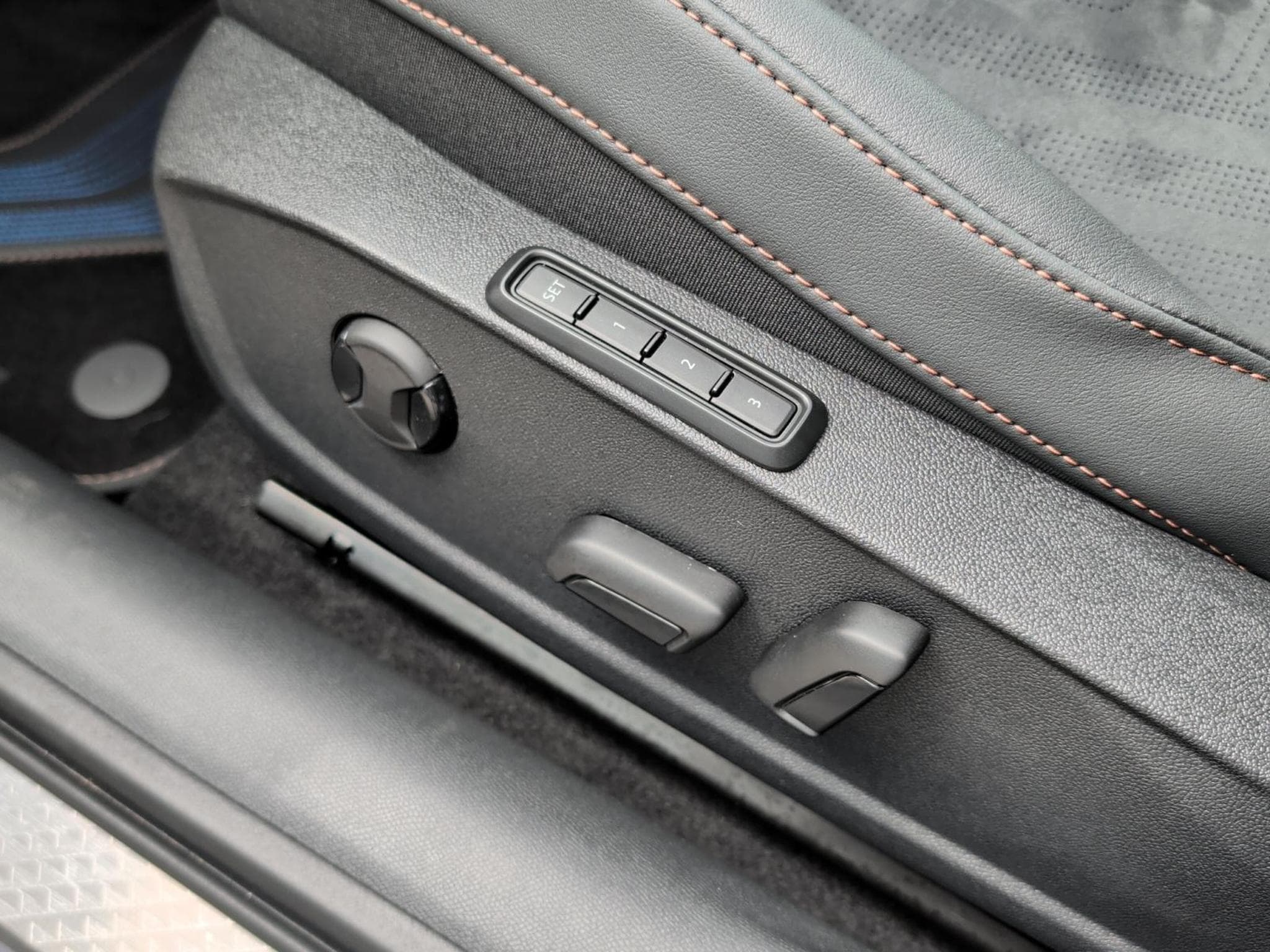 Cupra Leon Sportstourer (2026) - Photo 21