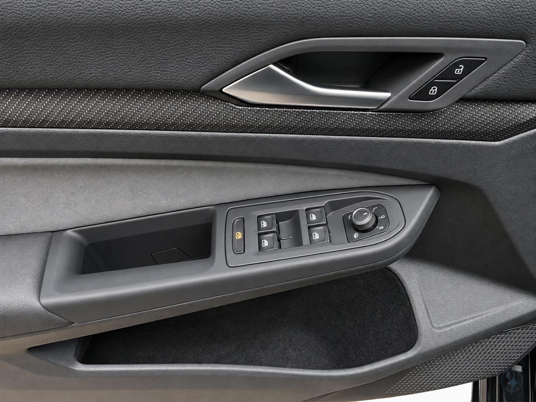 VW Golf R+DSG+4Motion+DCC+P.R-Performance+Auspuff-R-Performance (2022) - Photo 14