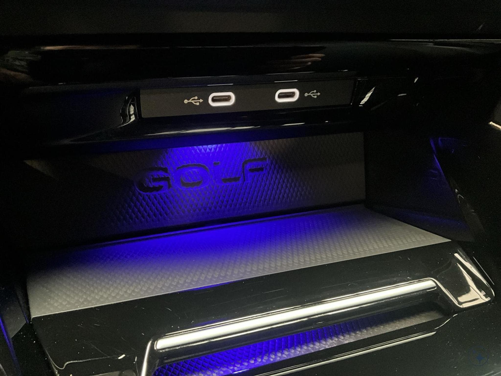 VW Golf R+DSG+4Motion+DCC+P.R-Performance+Auspuff-R-Performance (2022) - Photo 18