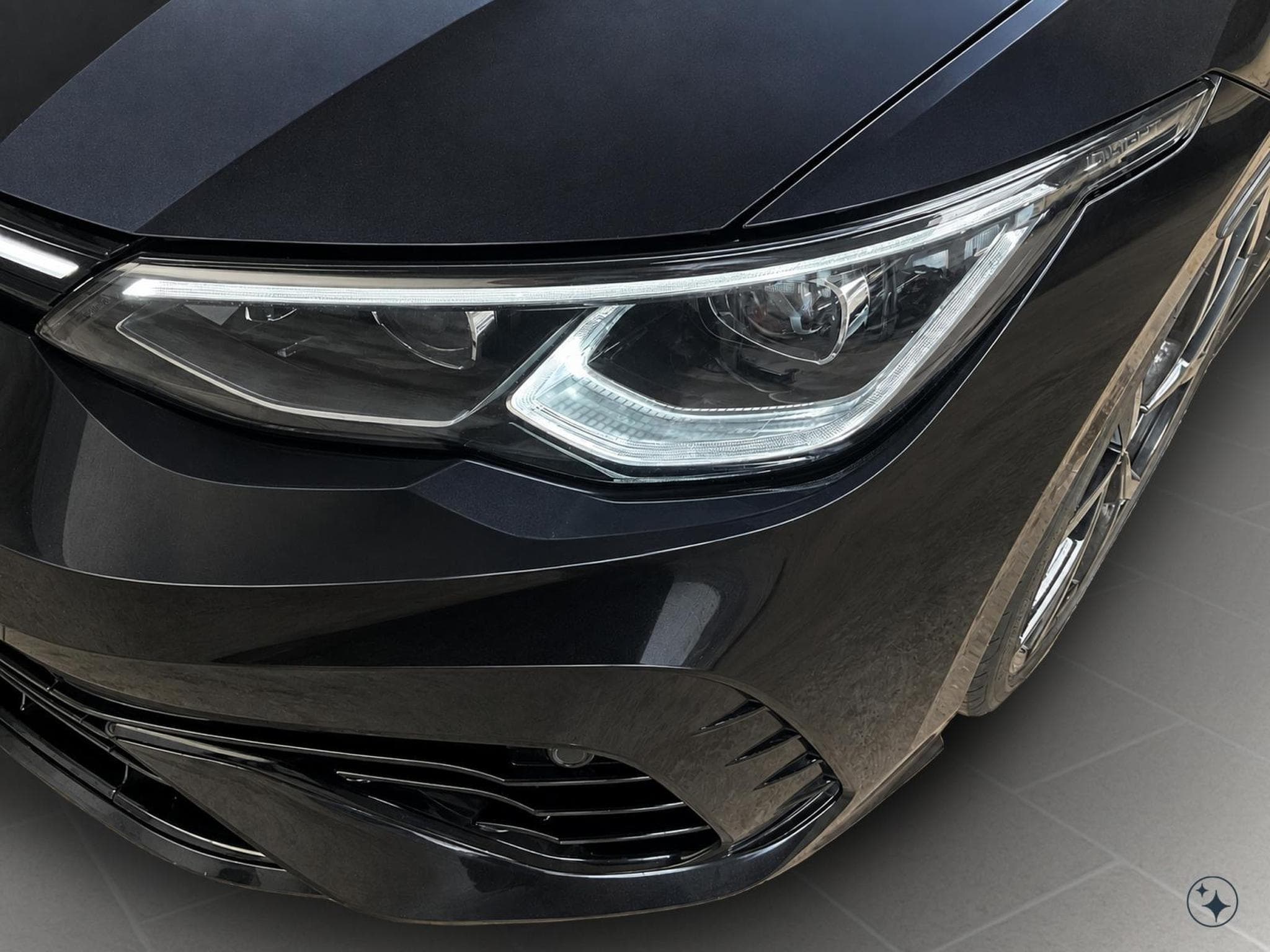 VW Golf R+DSG+4Motion+DCC+P.R-Performance+Auspuff-R-Performance (2022) - Photo 17