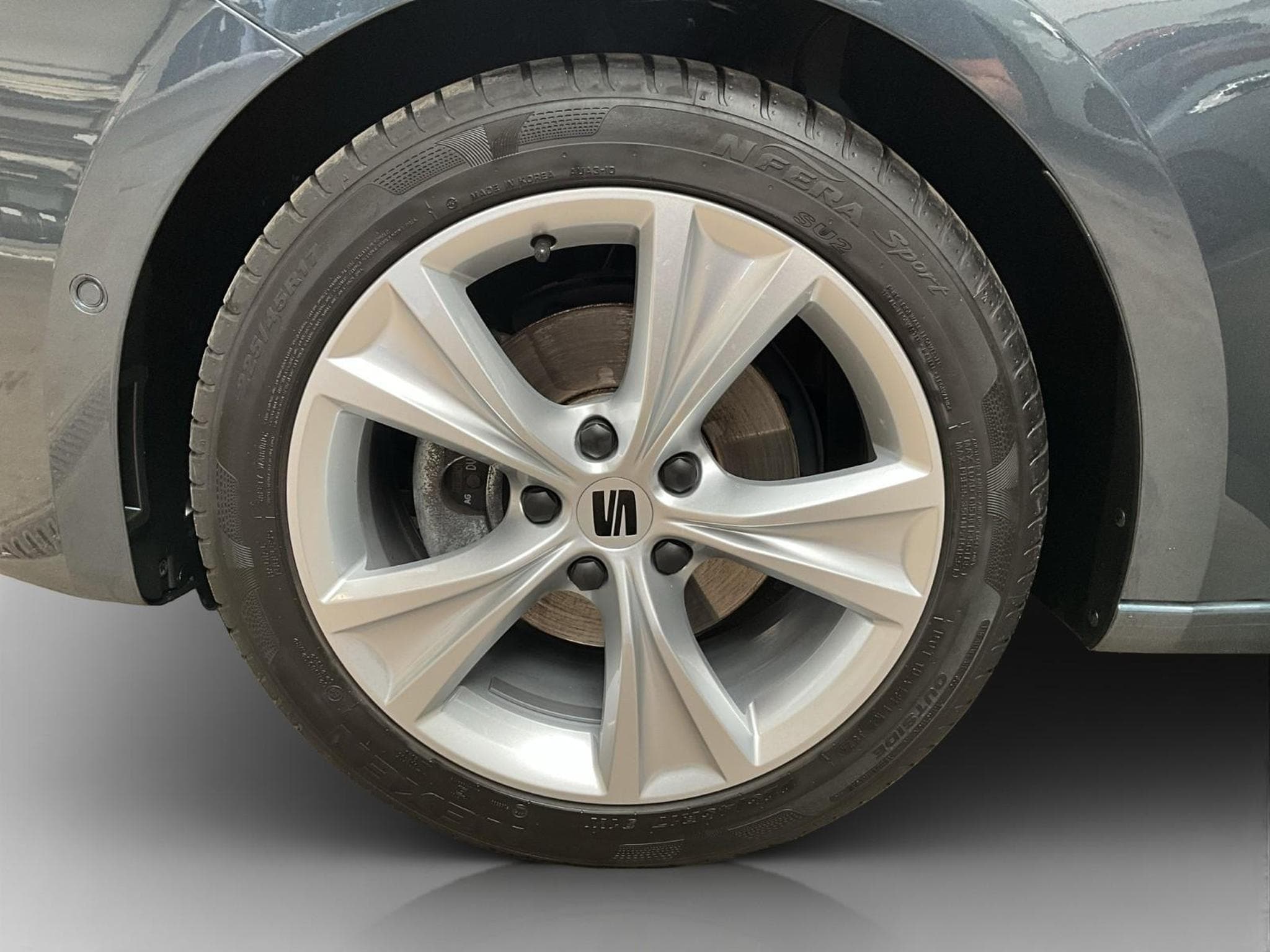 Seat Leon Sportstourer+FR+DSG+P.Vision+Matrix-Led+P.Safe+Connectivity- (2025) - Photo 8