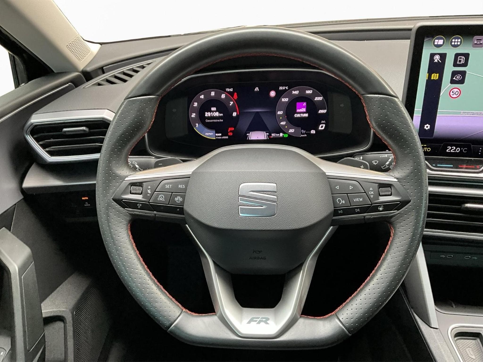 Seat Leon Sportstourer+FR+DSG+P.Vision+Matrix-Led+P.Safe+Connectivity- (2025) - Photo 12