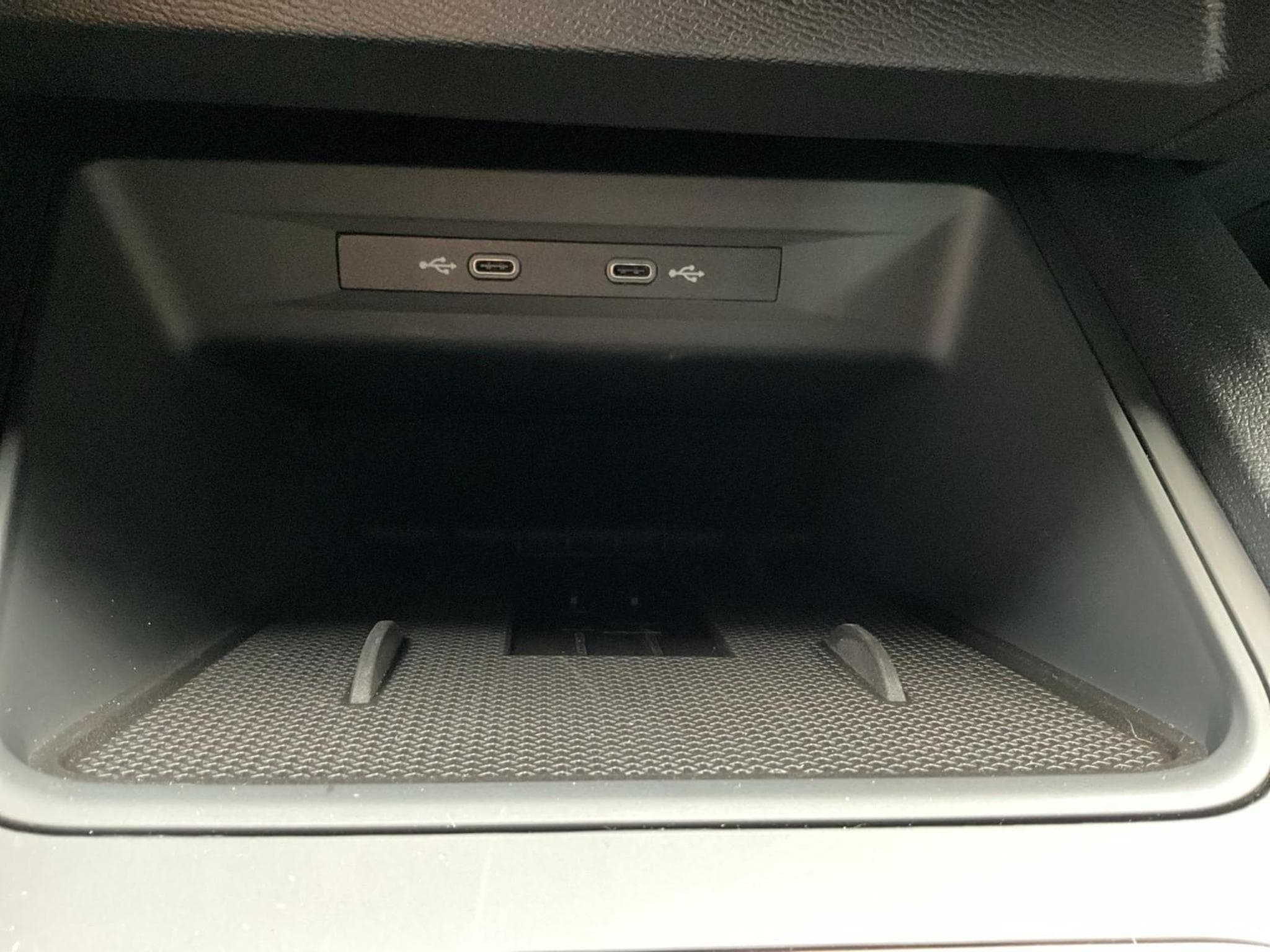 Seat Leon Sportstourer+FR+DSG+P.Vision+Matrix-Led+P.Safe+Connectivity- (2025) - Photo 19