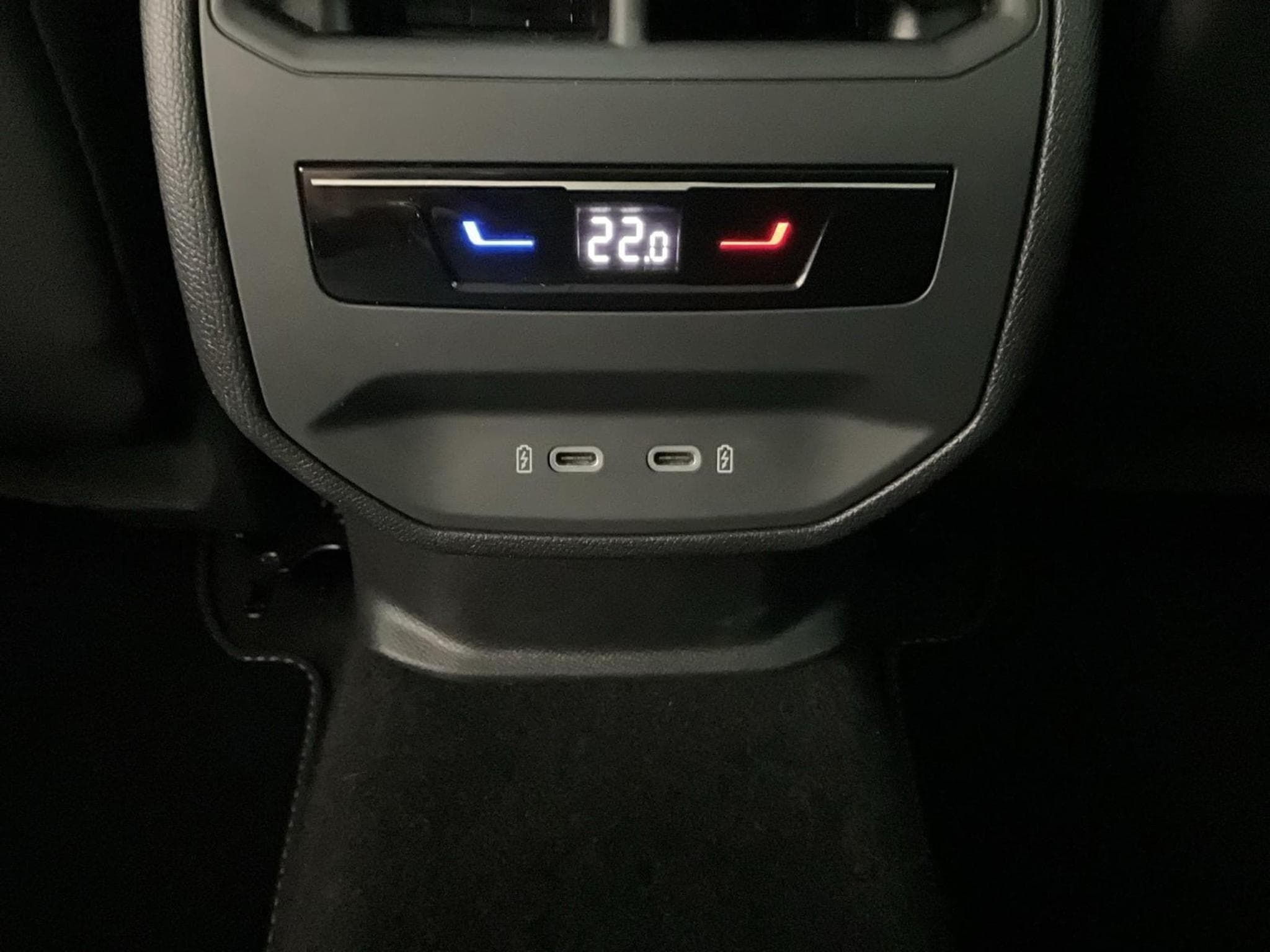 Seat Leon Sportstourer+FR+DSG+P.Vision+Matrix-Led+P.Safe+Connectivity- (2025) - Photo 20