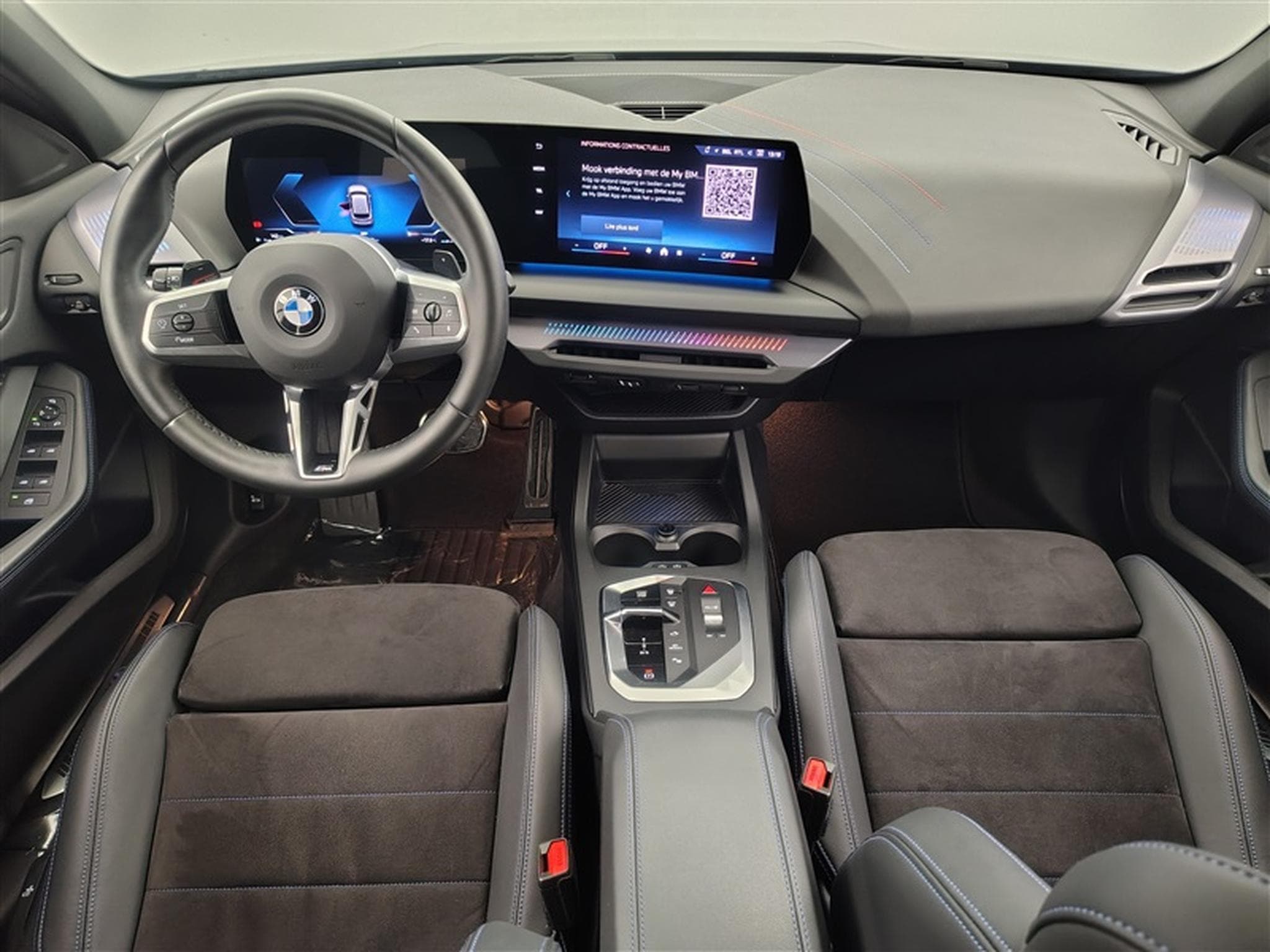 BMW 120 iA  Pack M Cuir / Navi Cockpit / Led / PDC+Caméra (2025) - Foto 8