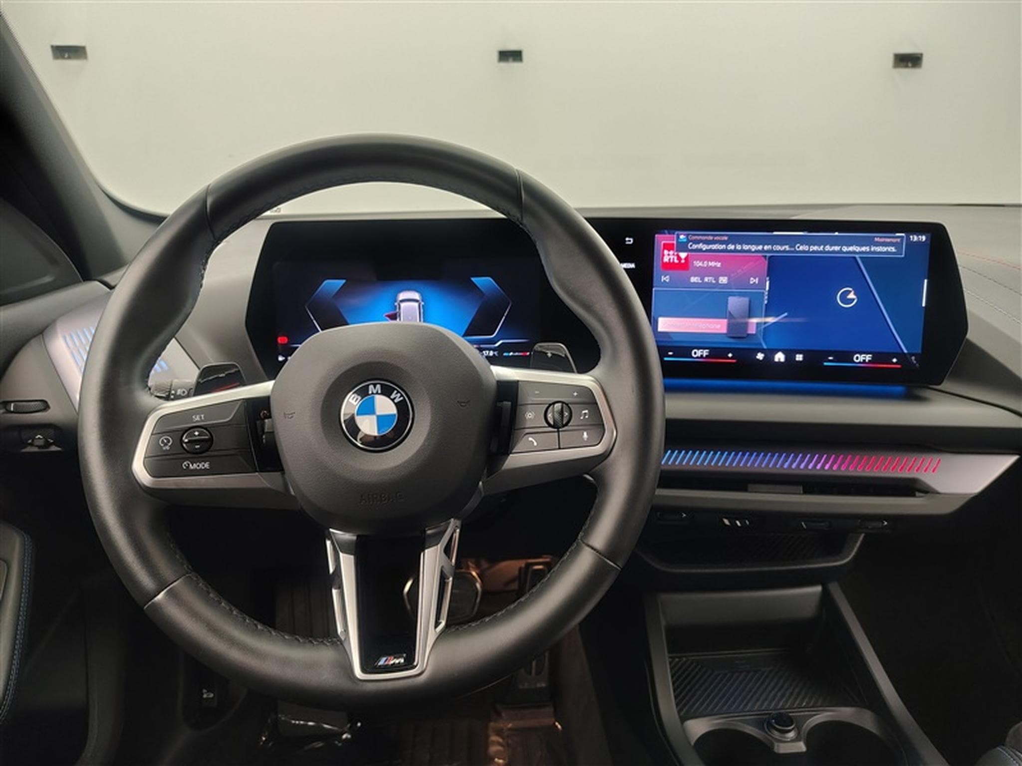 BMW 120 iA  Pack M Cuir / Navi Cockpit / Led / PDC+Caméra (2025) - Foto 9