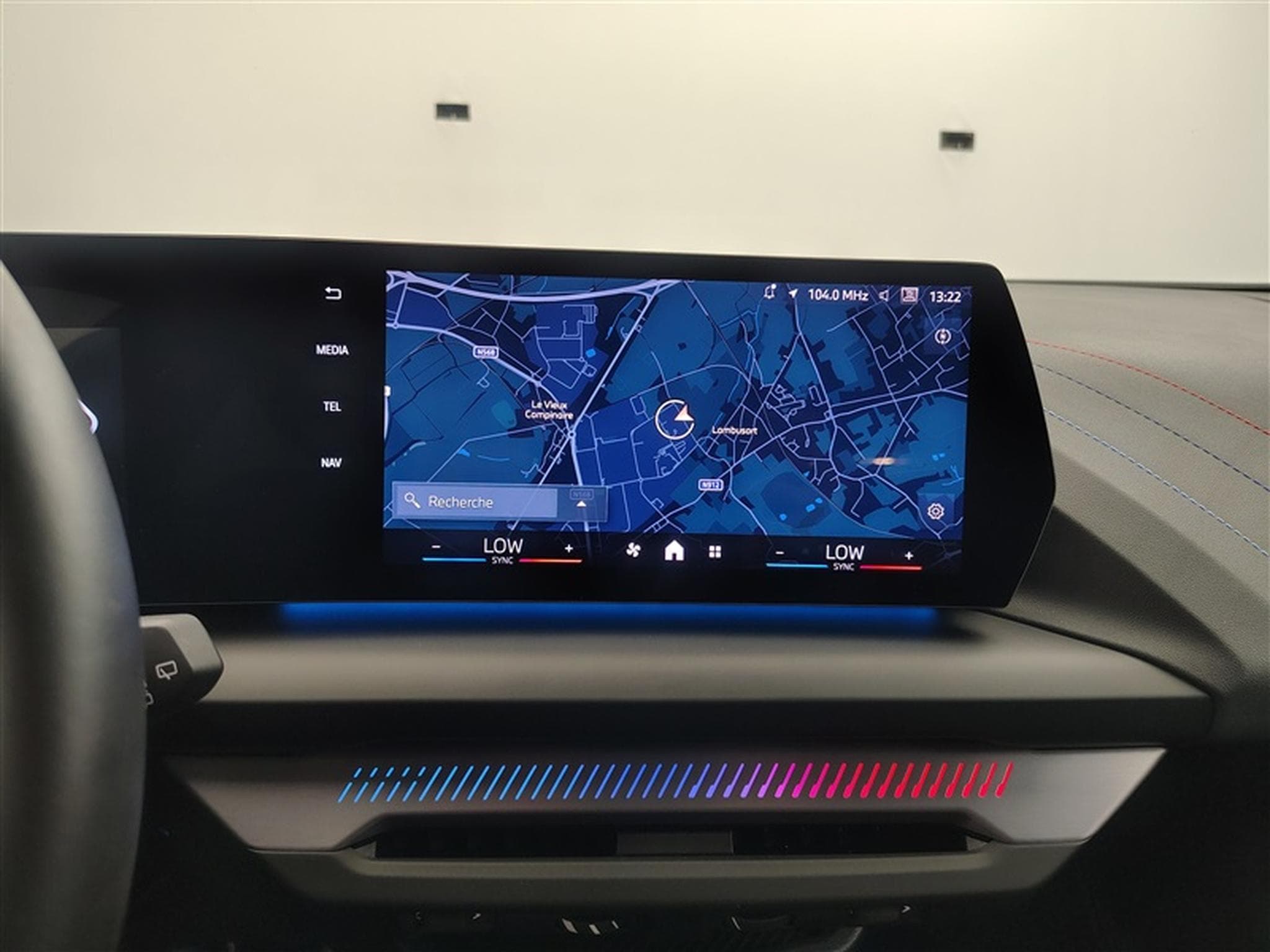 BMW 120 iA  Pack M Cuir / Navi Cockpit / Led / PDC+Caméra (2025) - Foto 11