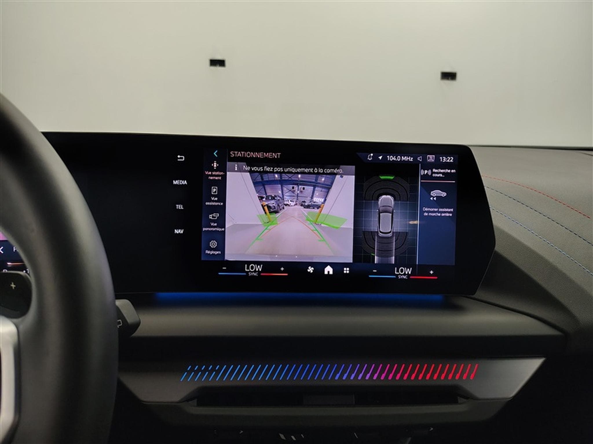 BMW 120 iA  Pack M Cuir / Navi Cockpit / Led / PDC+Caméra (2025) - Foto 18