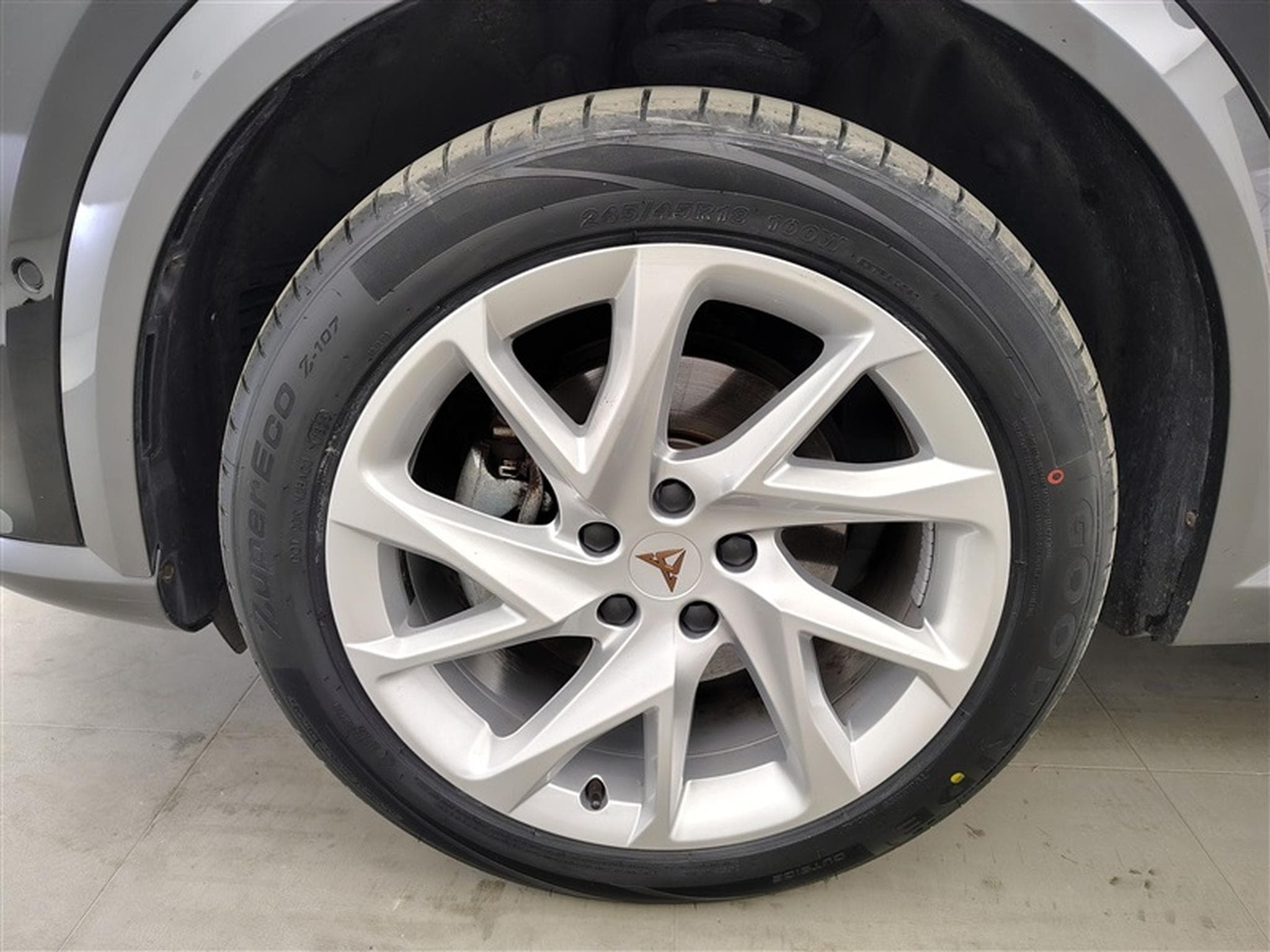 Cupra Formentor 1.4 e-Hybrid PHEV DSG NAVI / S-CUIR / FULL LED (2023) - Photo 6