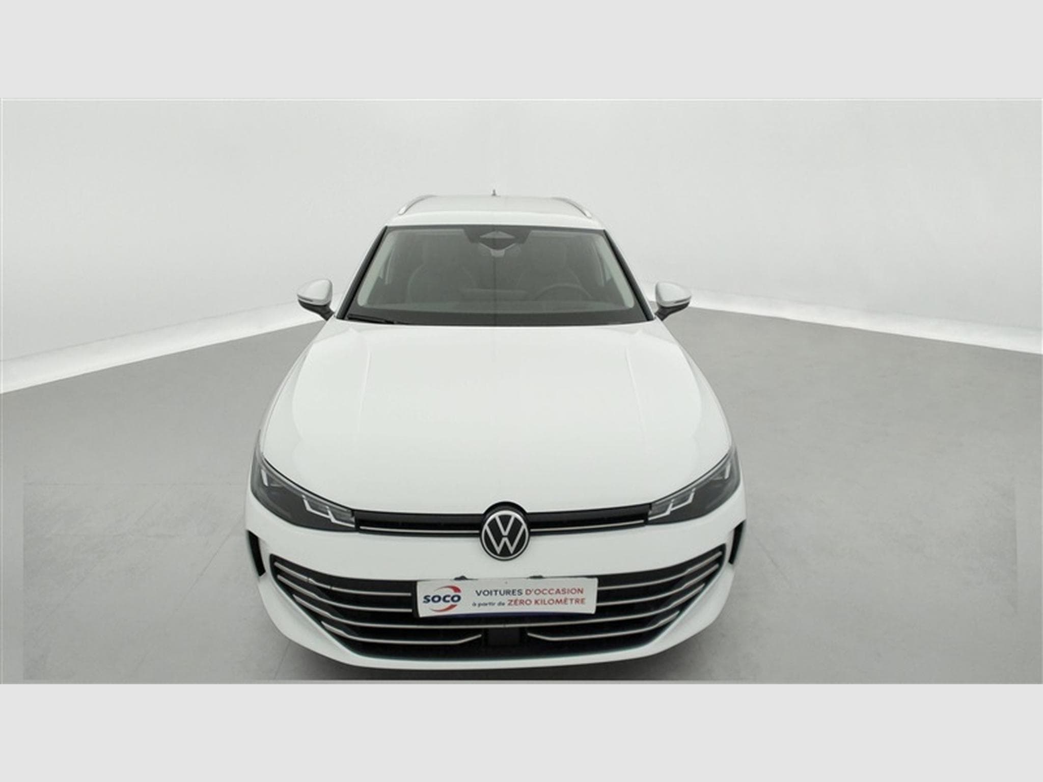 VW Passat 1.5 TSI 150Cv DSG Elegance NAVI / CAMERA / CARPLAY (2024) - Photo 4