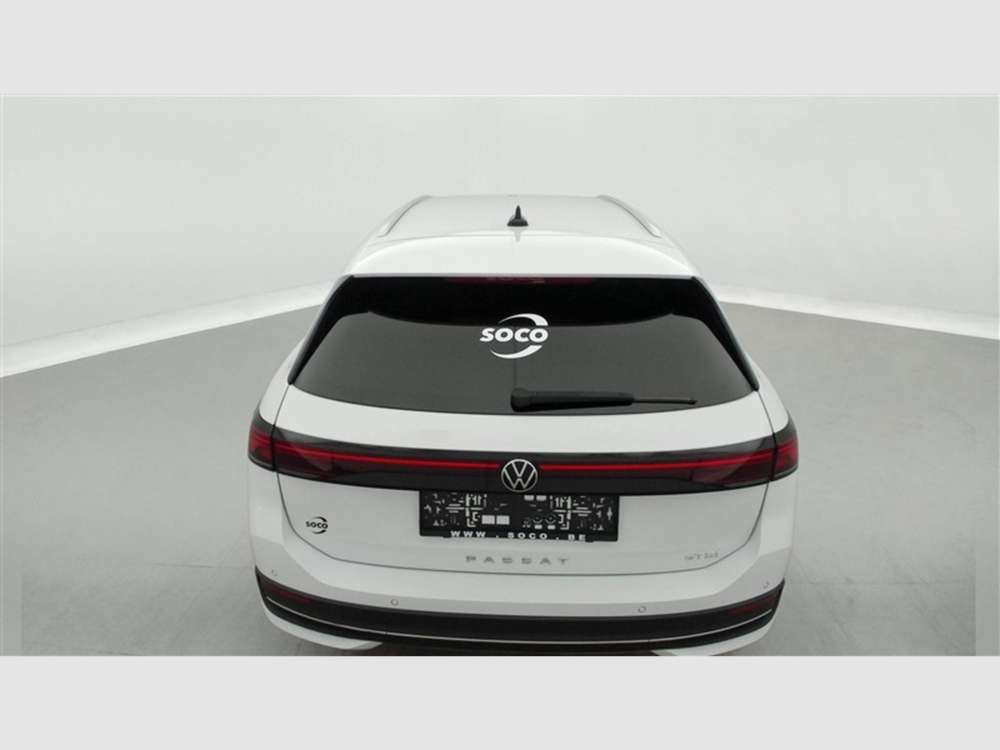 VW Passat 1.5 TSI 150Cv DSG Elegance NAVI / CAMERA / CARPLAY (2024) - Photo 5