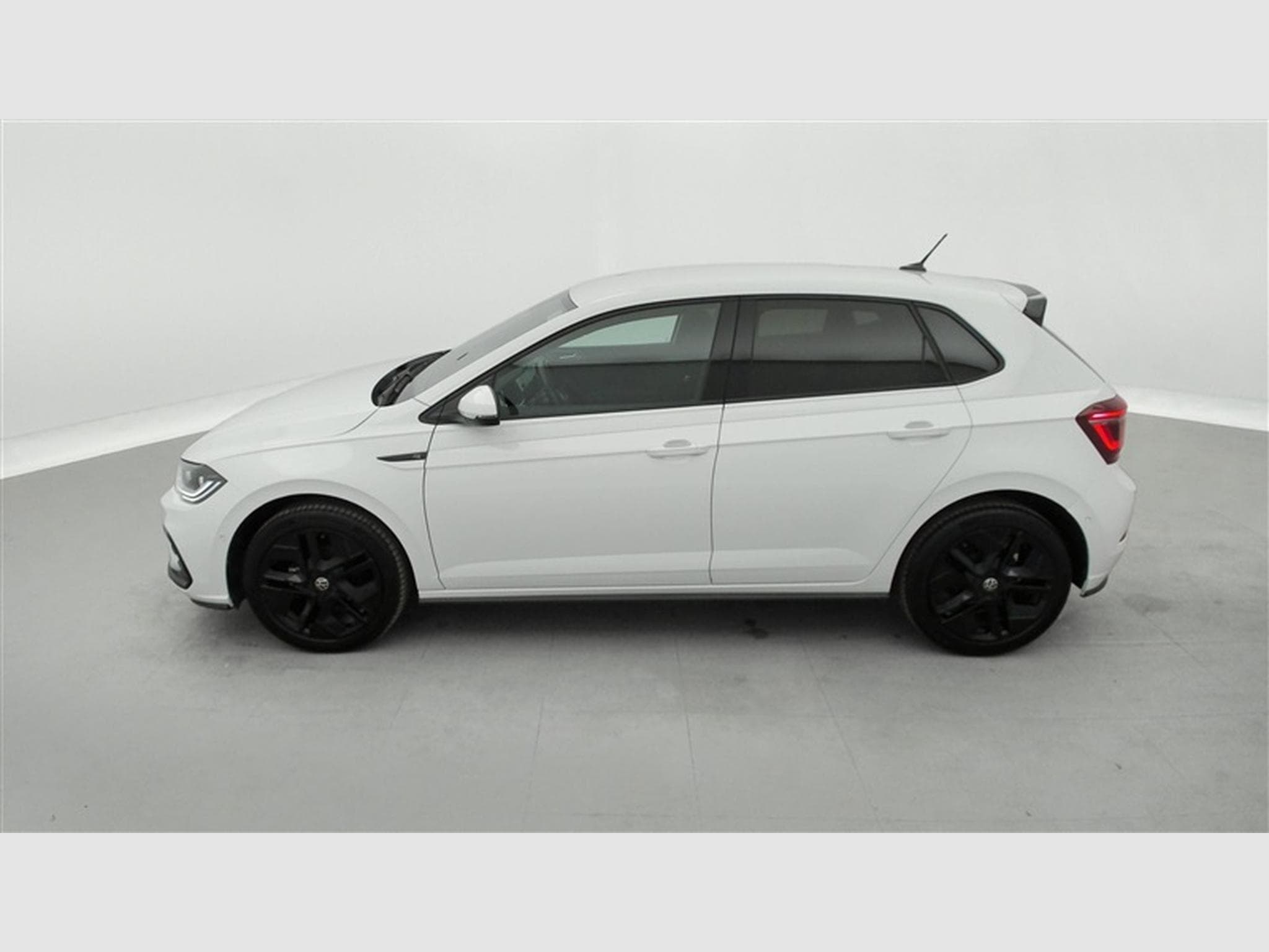 VW Polo 1.0 TSI 95cv R-Line CARPLAY / FULL LED / CAMERA / JA 17" (2025) - Photo 3