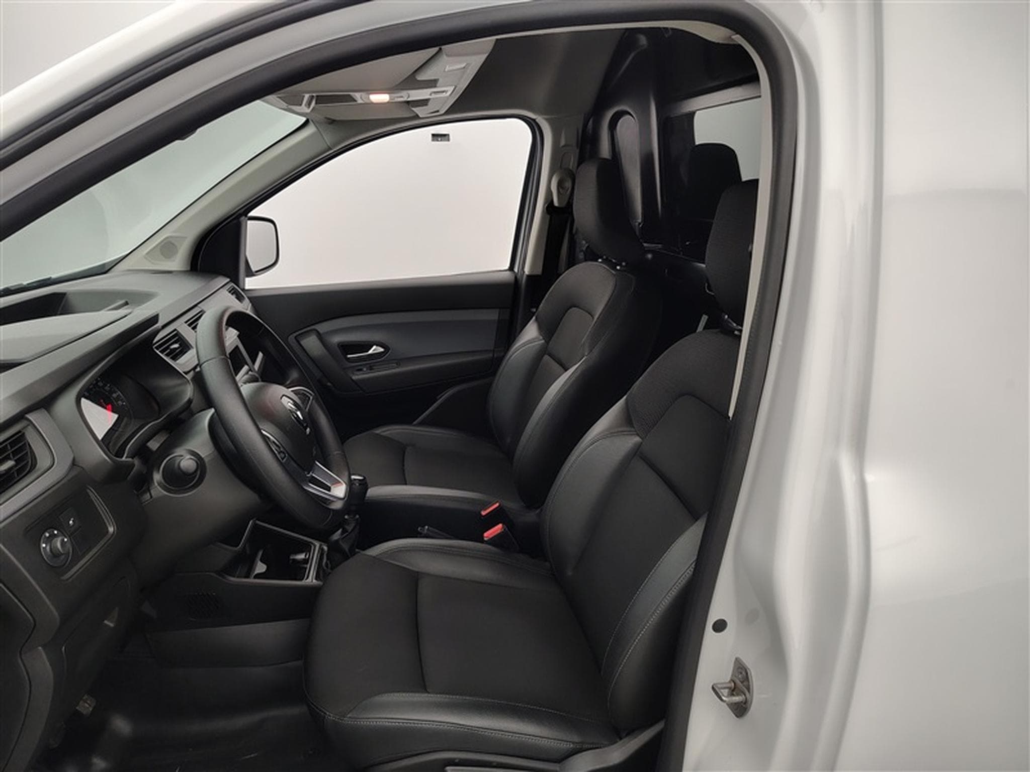 Renault Express 1.3 TCe Extra CLIM / BLUETOOTH / PDC (2023) - Photo 7